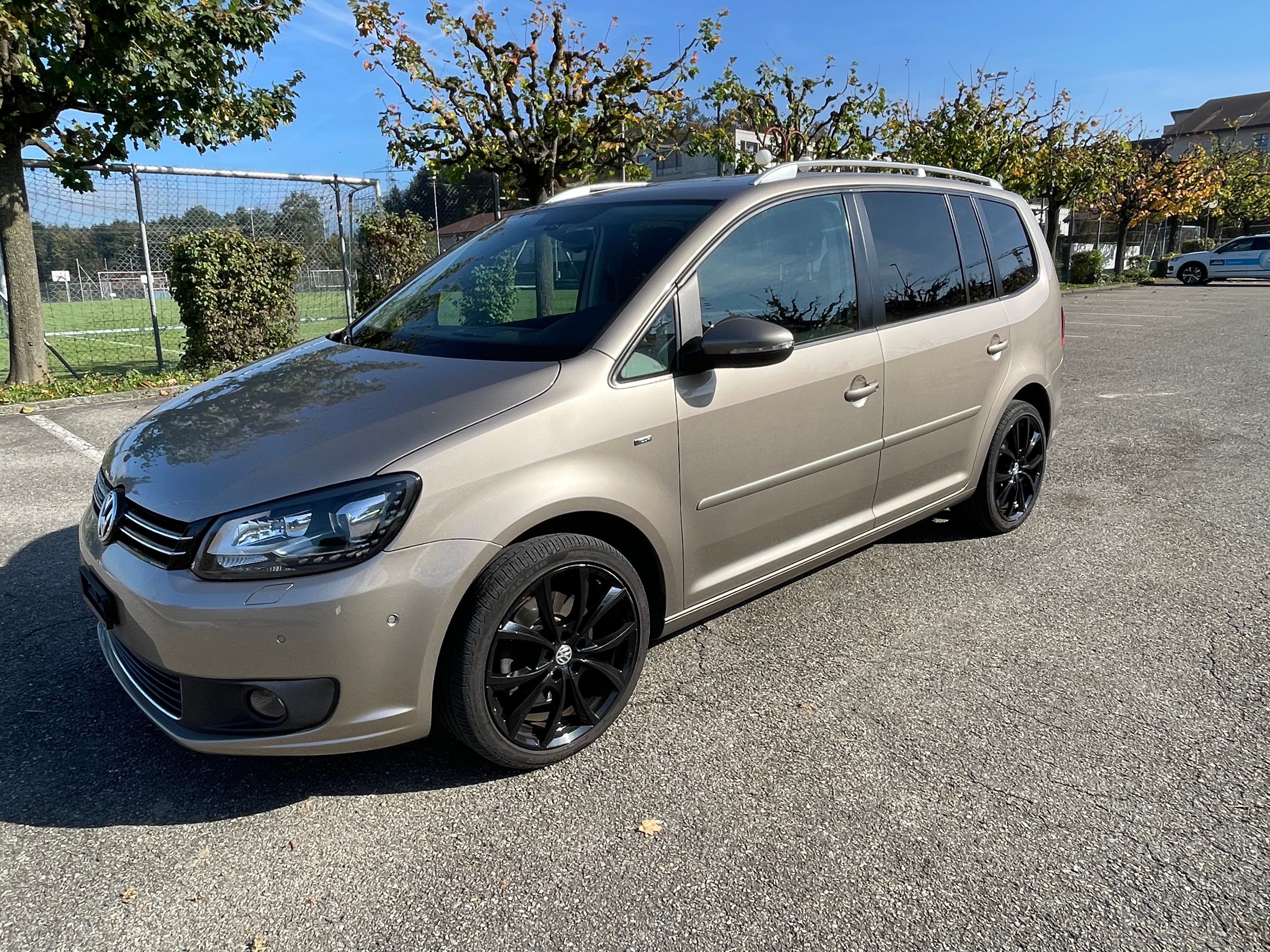 VW Touran 2.0 TDI BlueMotion Technology Cup DSG