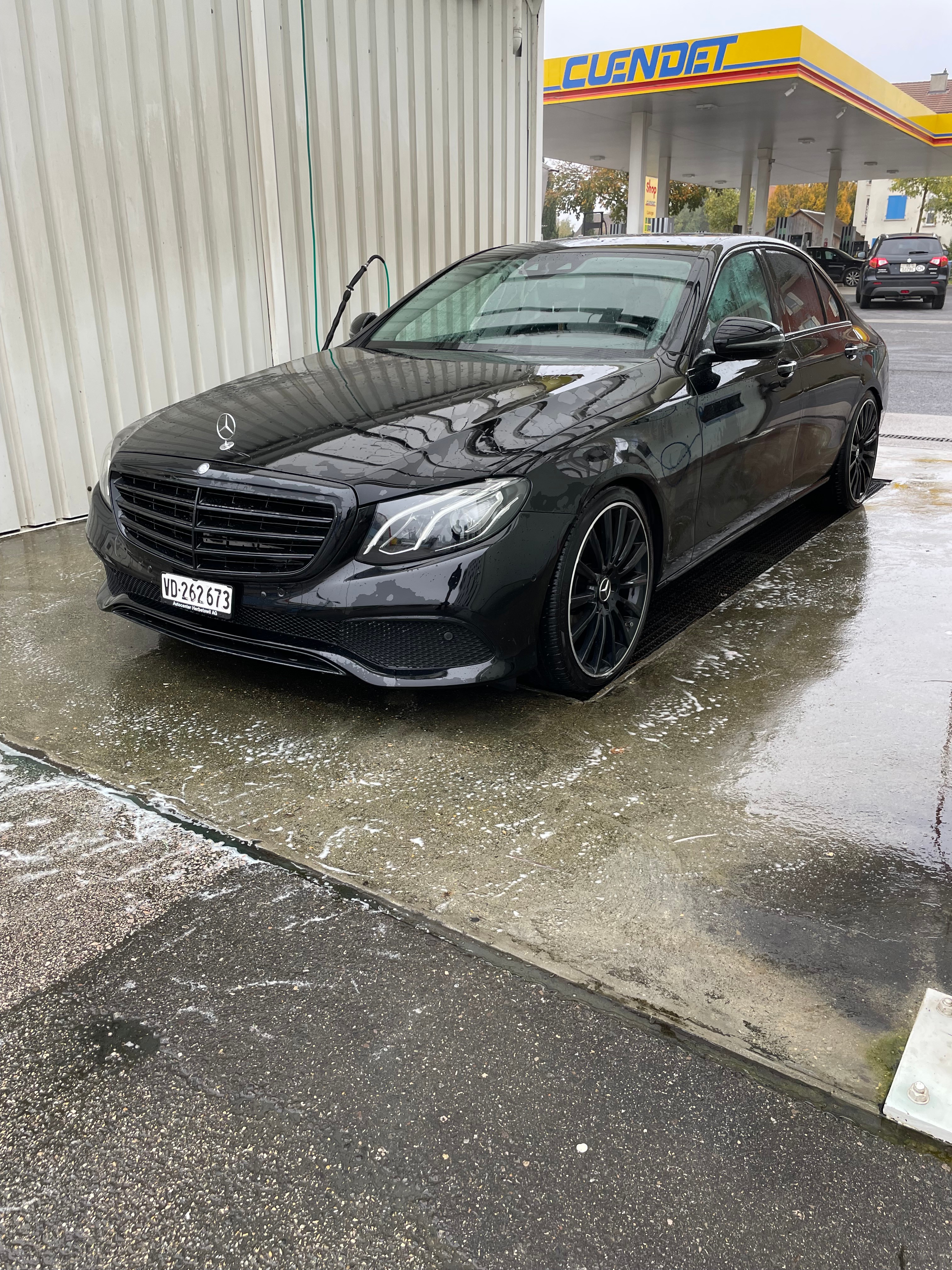 MERCEDES-BENZ MERCEDES-BENZ E 220 d 9G-Tronic