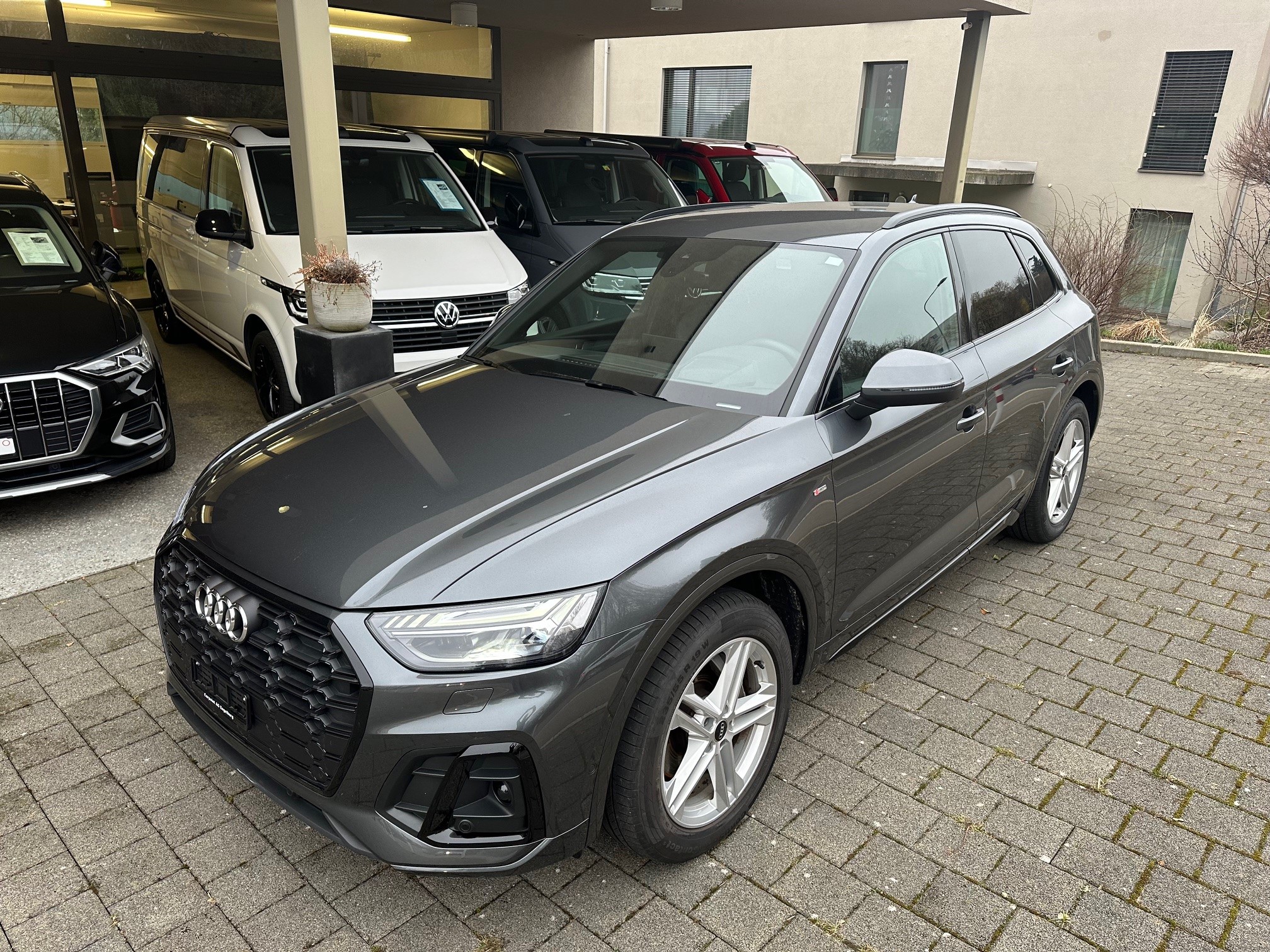 AUDI Q5 40 TDI S-line quattro S-tronic