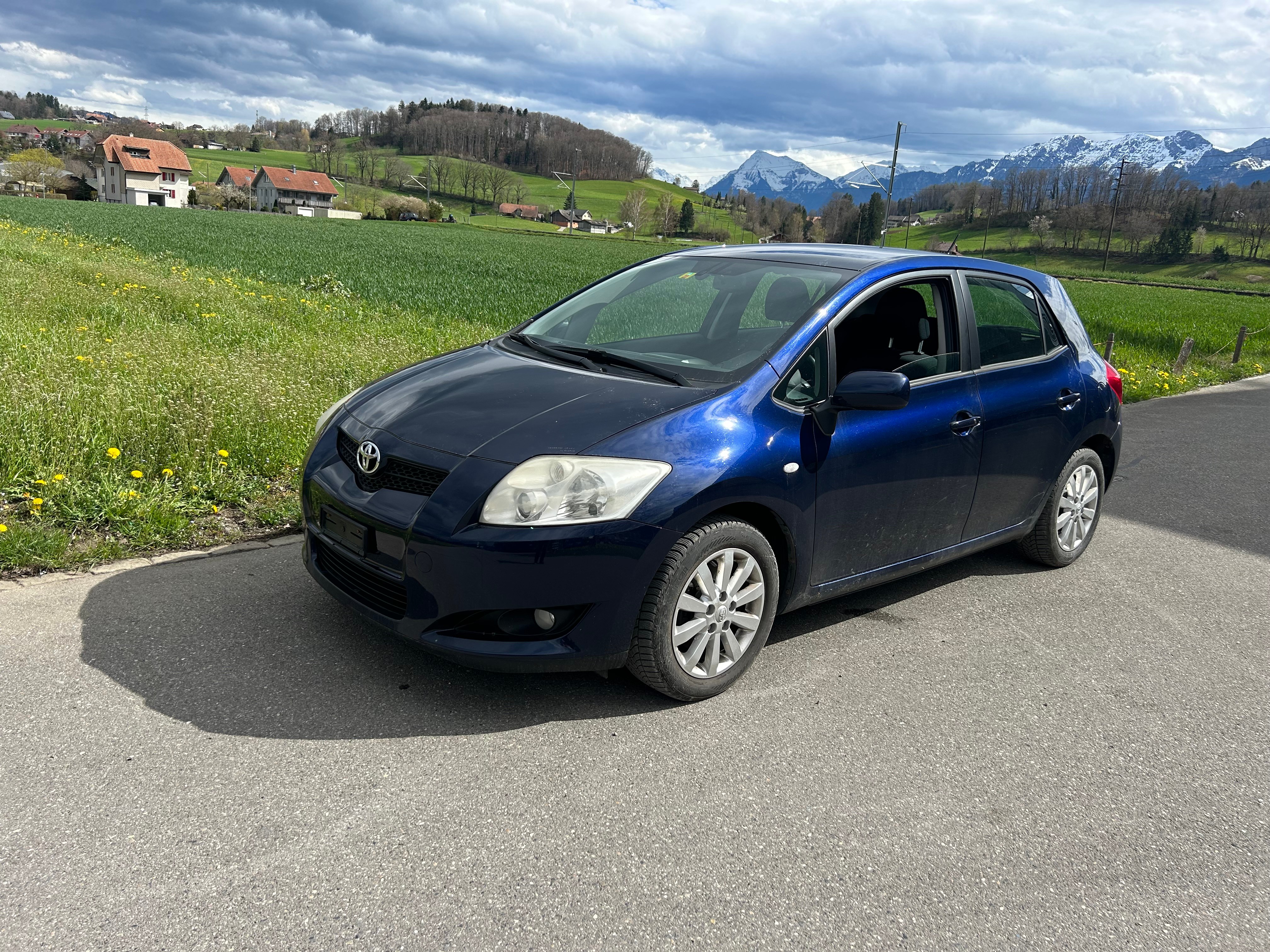 TOYOTA Auris 2.0 D-4D Linea Sol