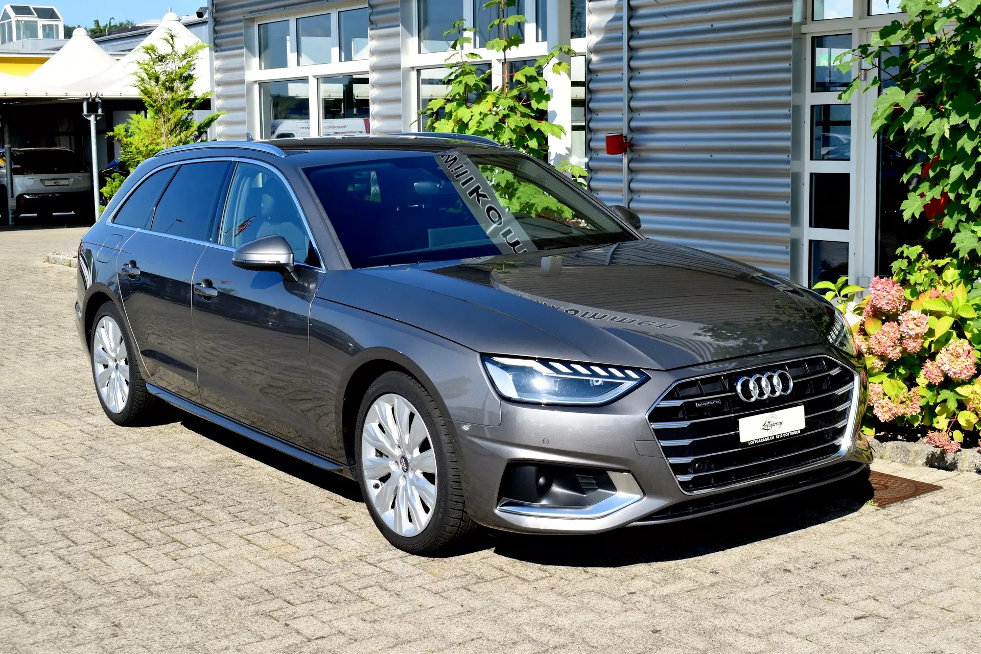 AUDI A4 Avant 40 TDI advanced quattro S-tronic (CH Auto) AHK 1.8T