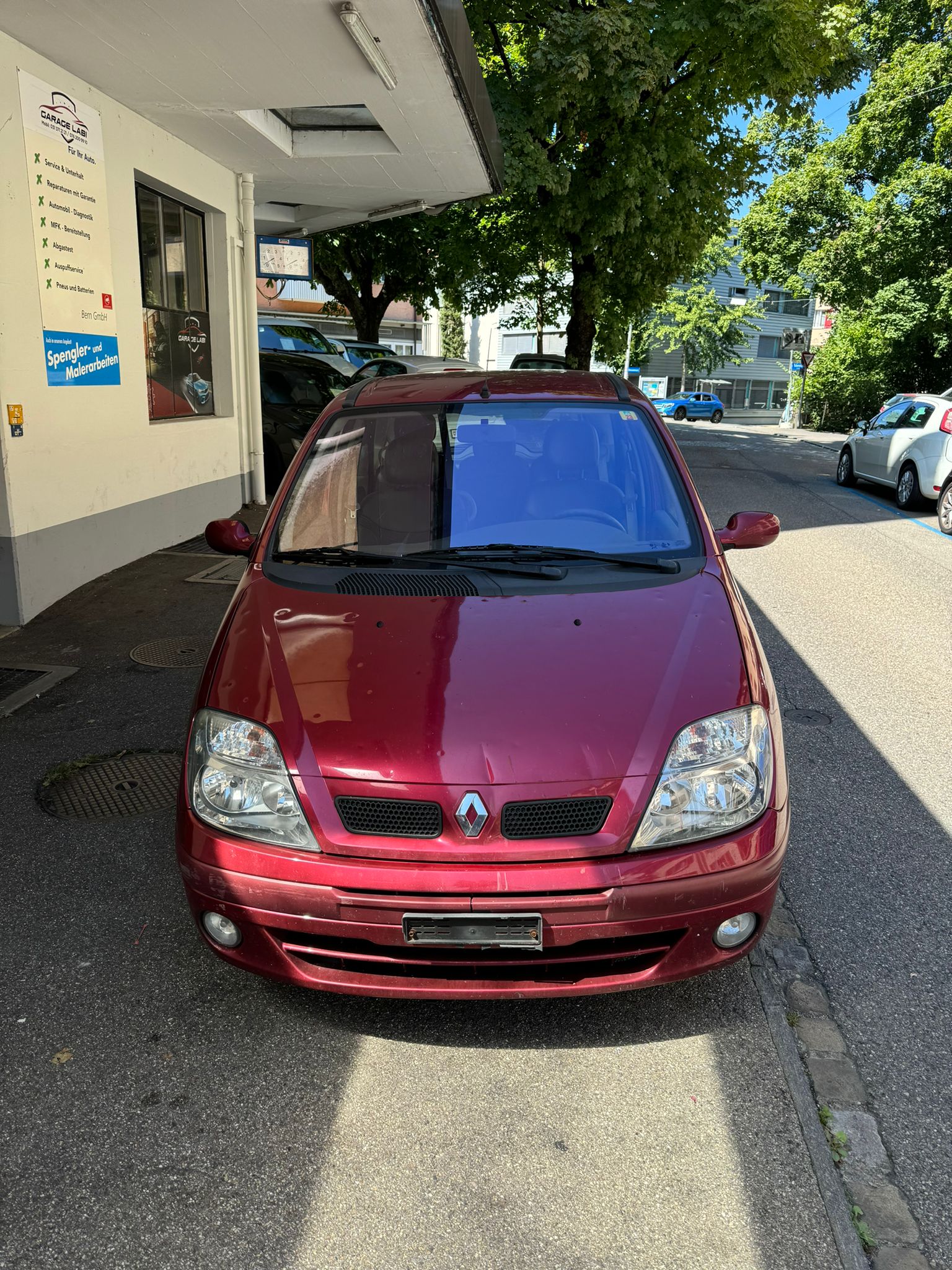 RENAULT Scénic 2.0 16V Privilège