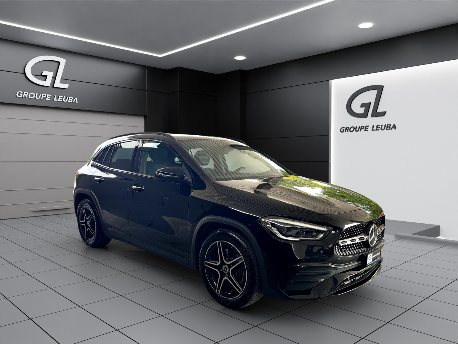 MERCEDES-BENZ GLA 250 4Matic AMG Line 8G-DCT