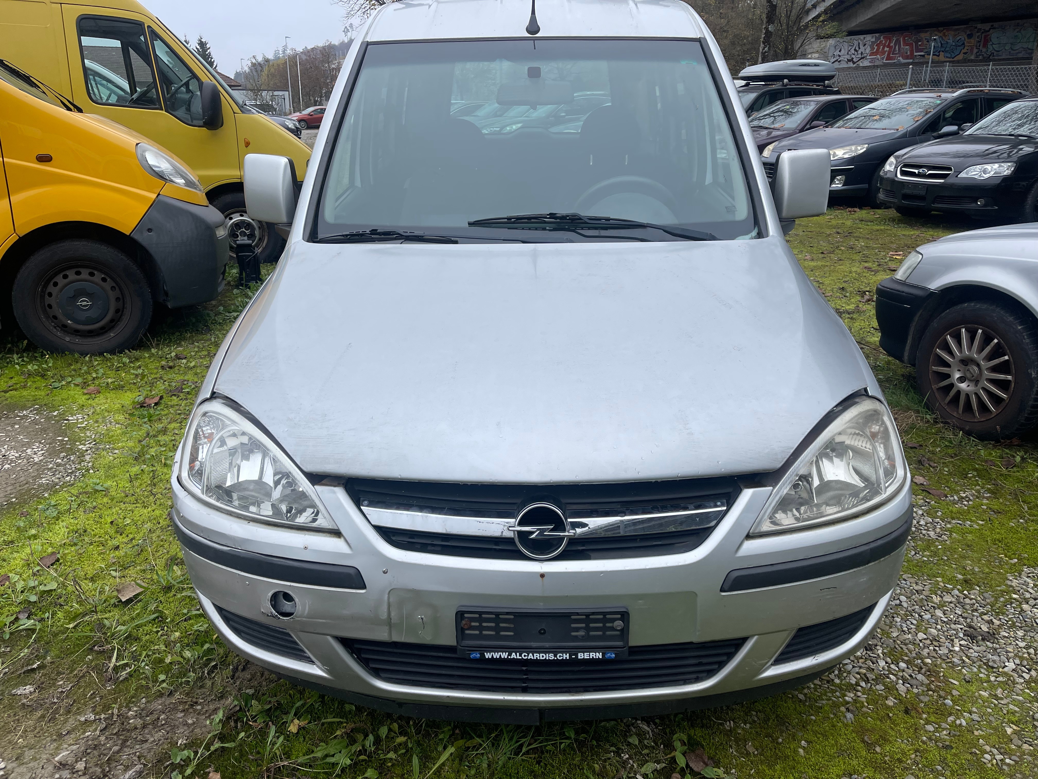 OPEL Combo 1.3 CDTi (Essentia)