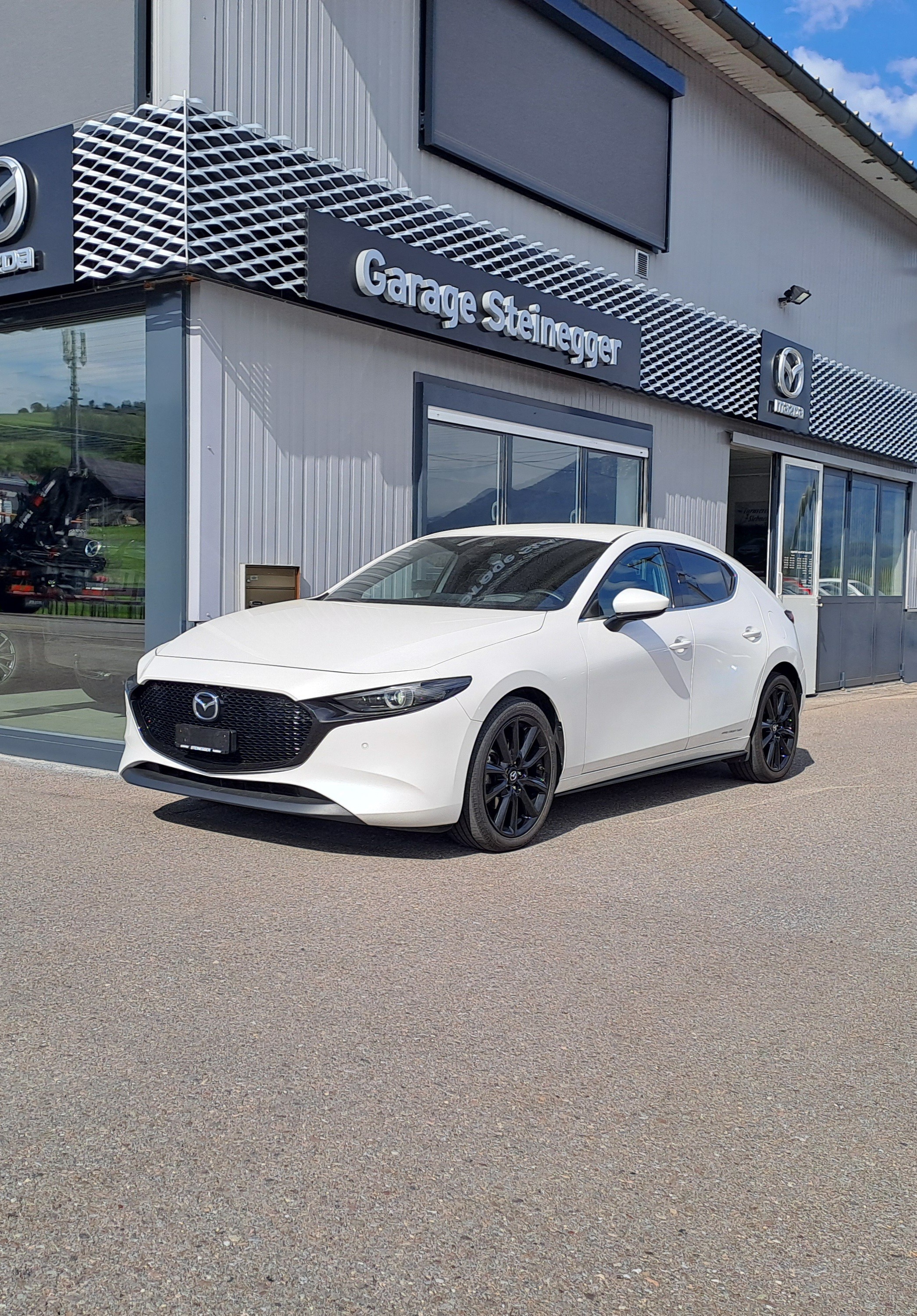 MAZDA 3 Hatchback SKYACTIV-X M Hybrid 180 Revolution AWD Automat