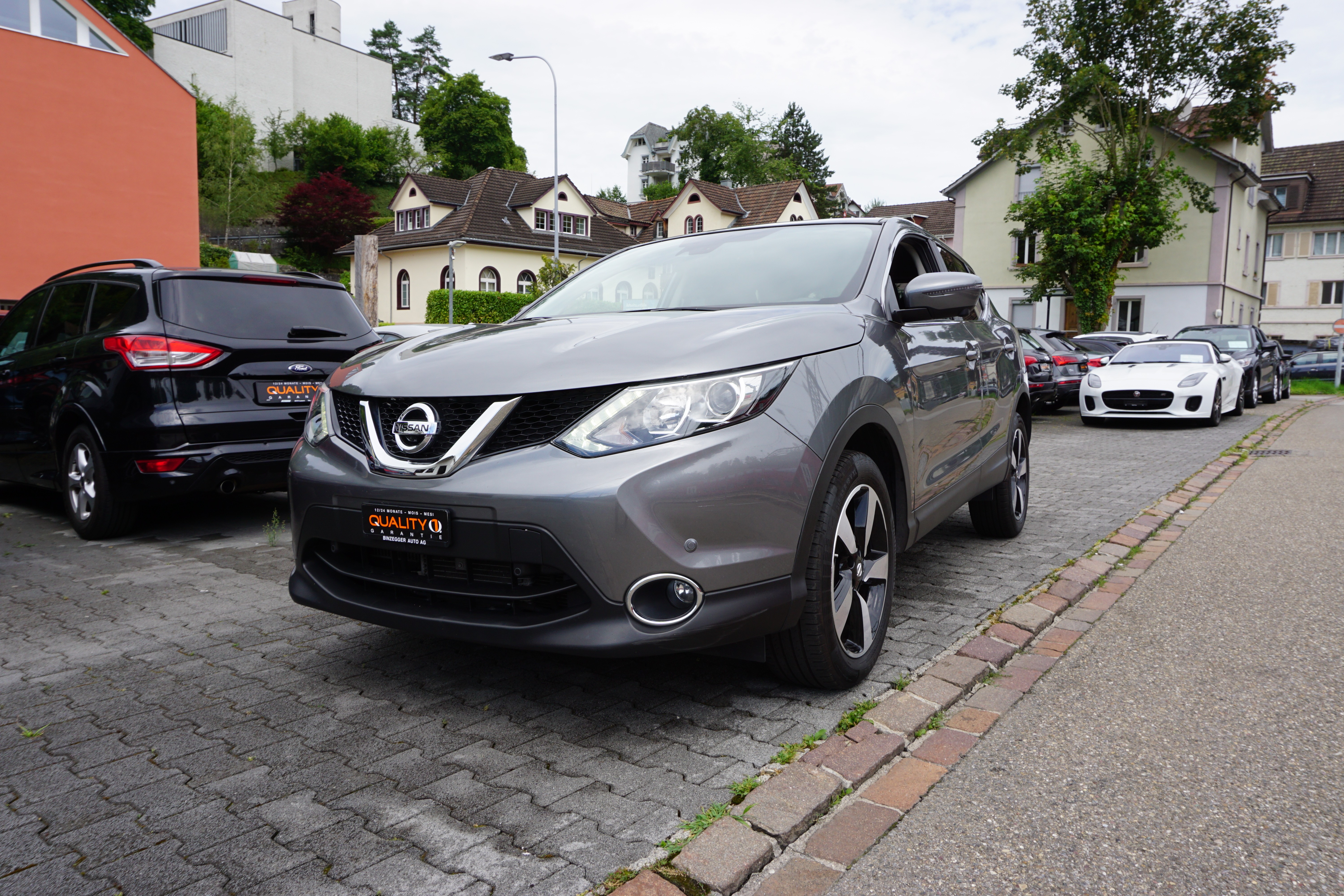 NISSAN Qashqai 1.2 DIG-T 360° Xtronic CVT