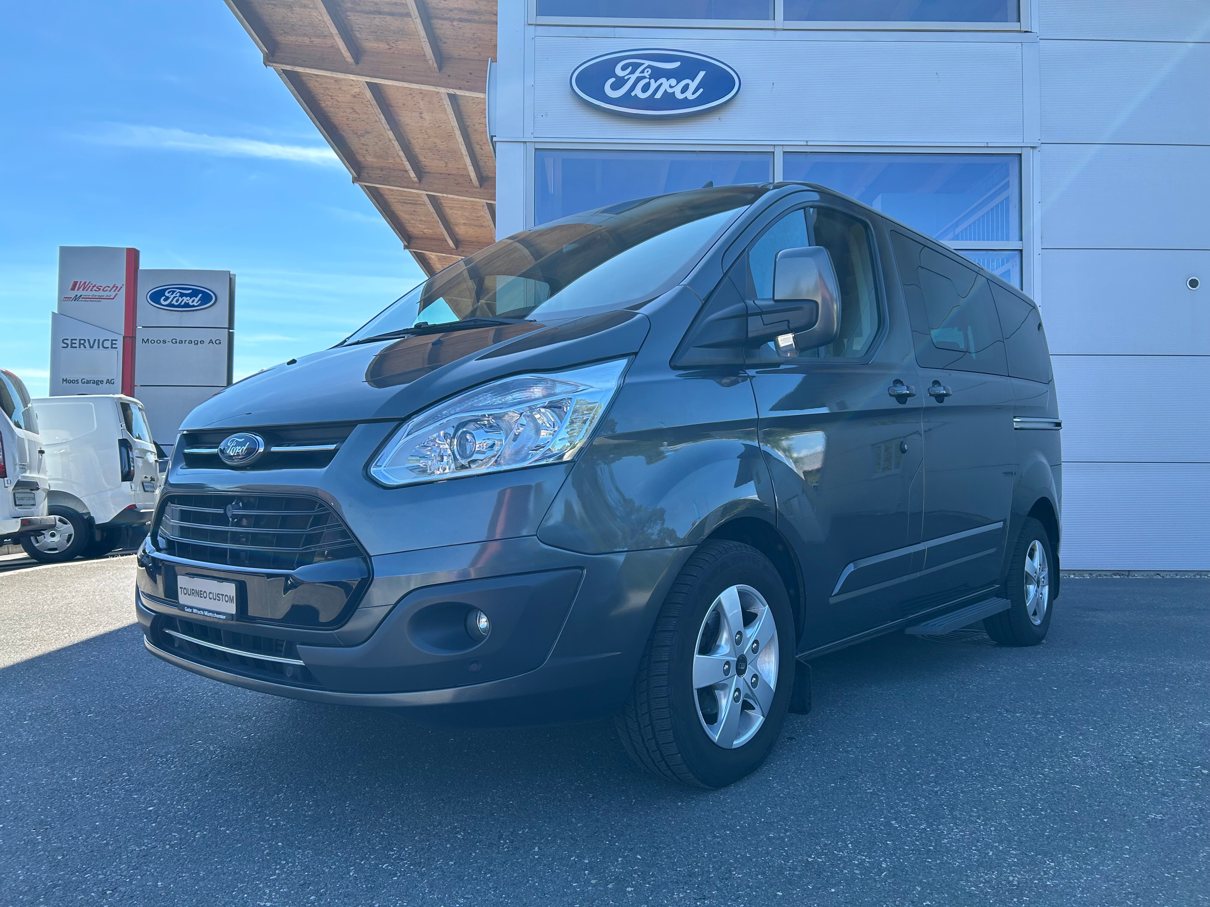 FORD Tourneo Custom 310 L1H1 Titanium