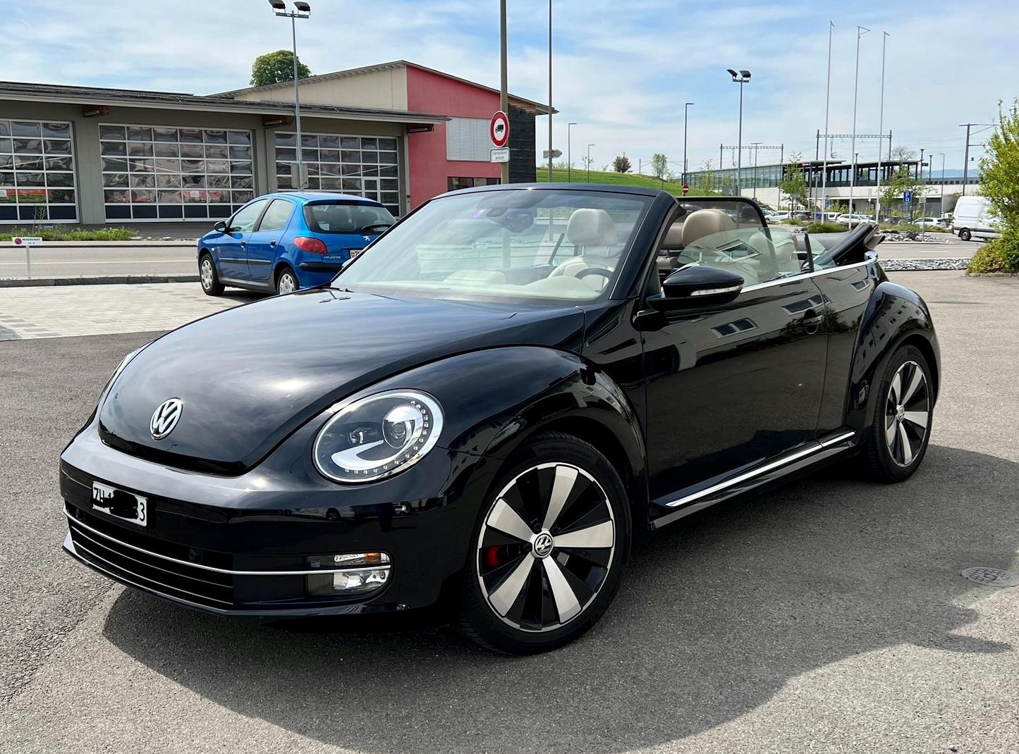 VW Beetle Cabrio 2.0 TSI Sport DSG