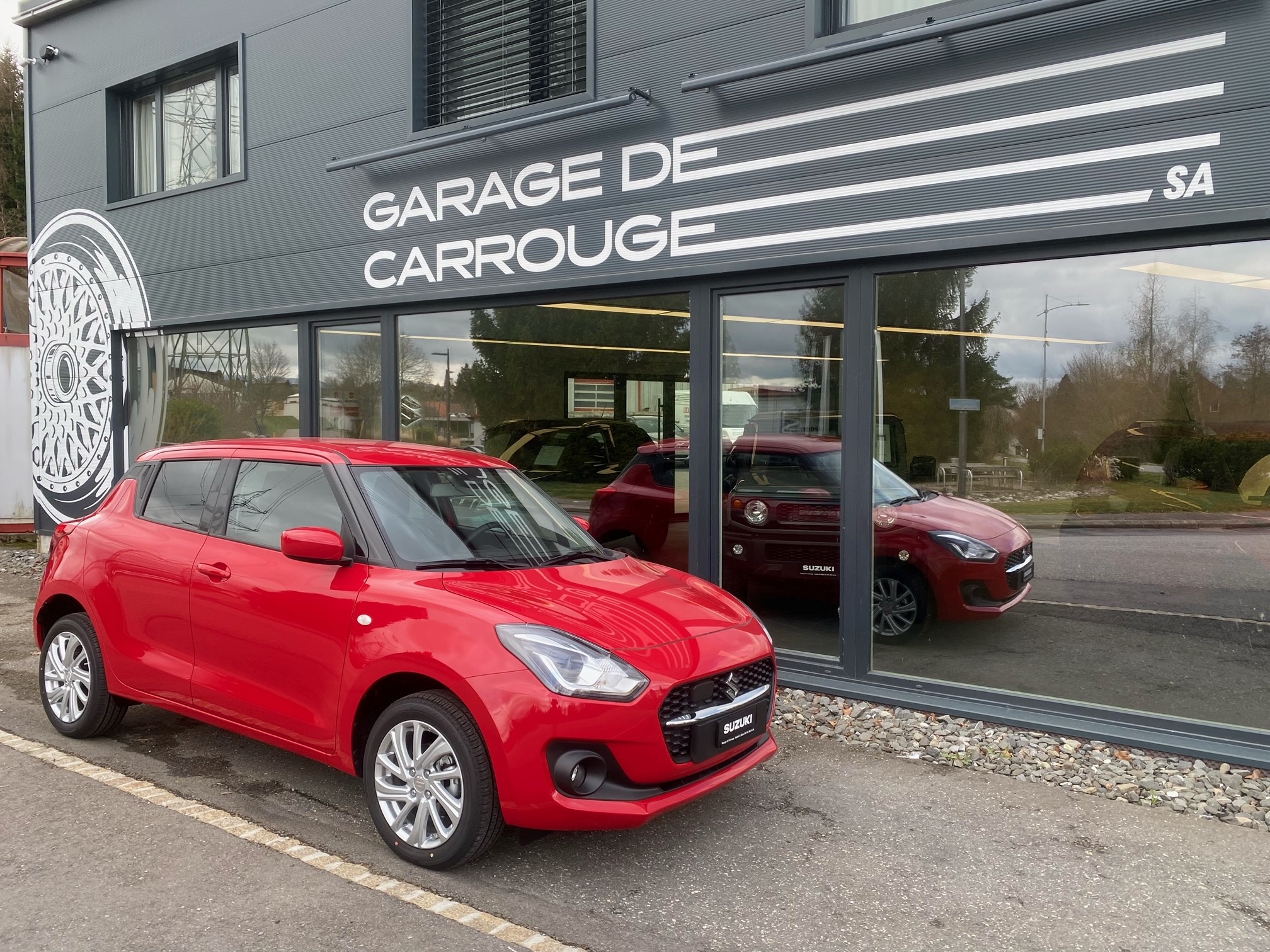 SUZUKI Swift 1.2 Compact + 4x4 Hybrid