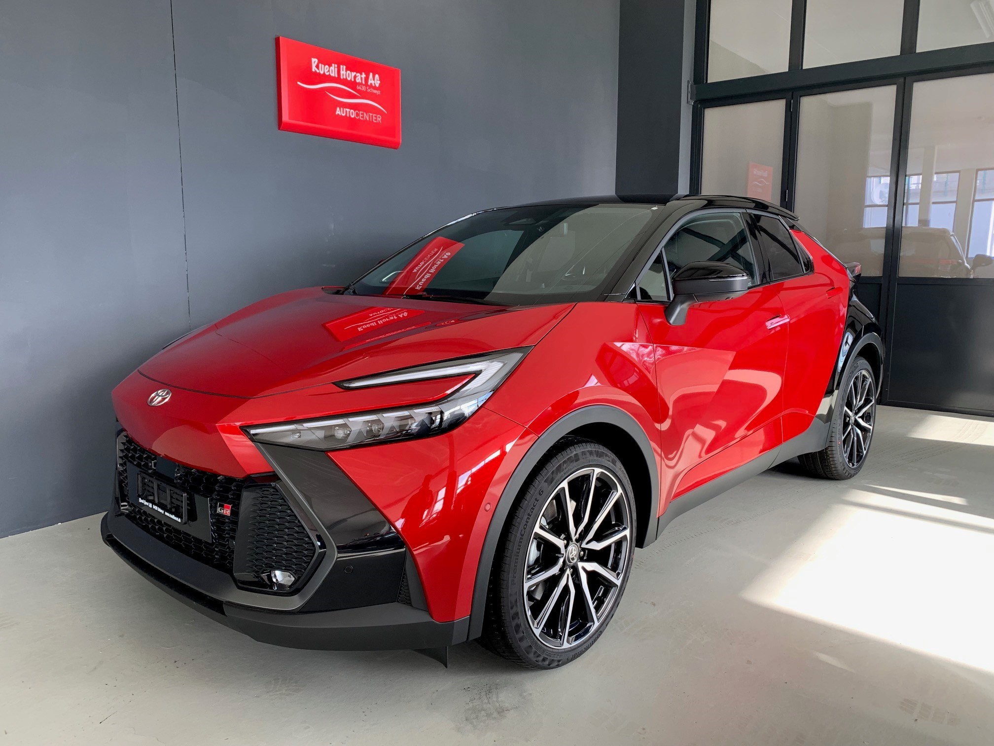 TOYOTA C-HR 2.0 PHEV GR Sport Premiere