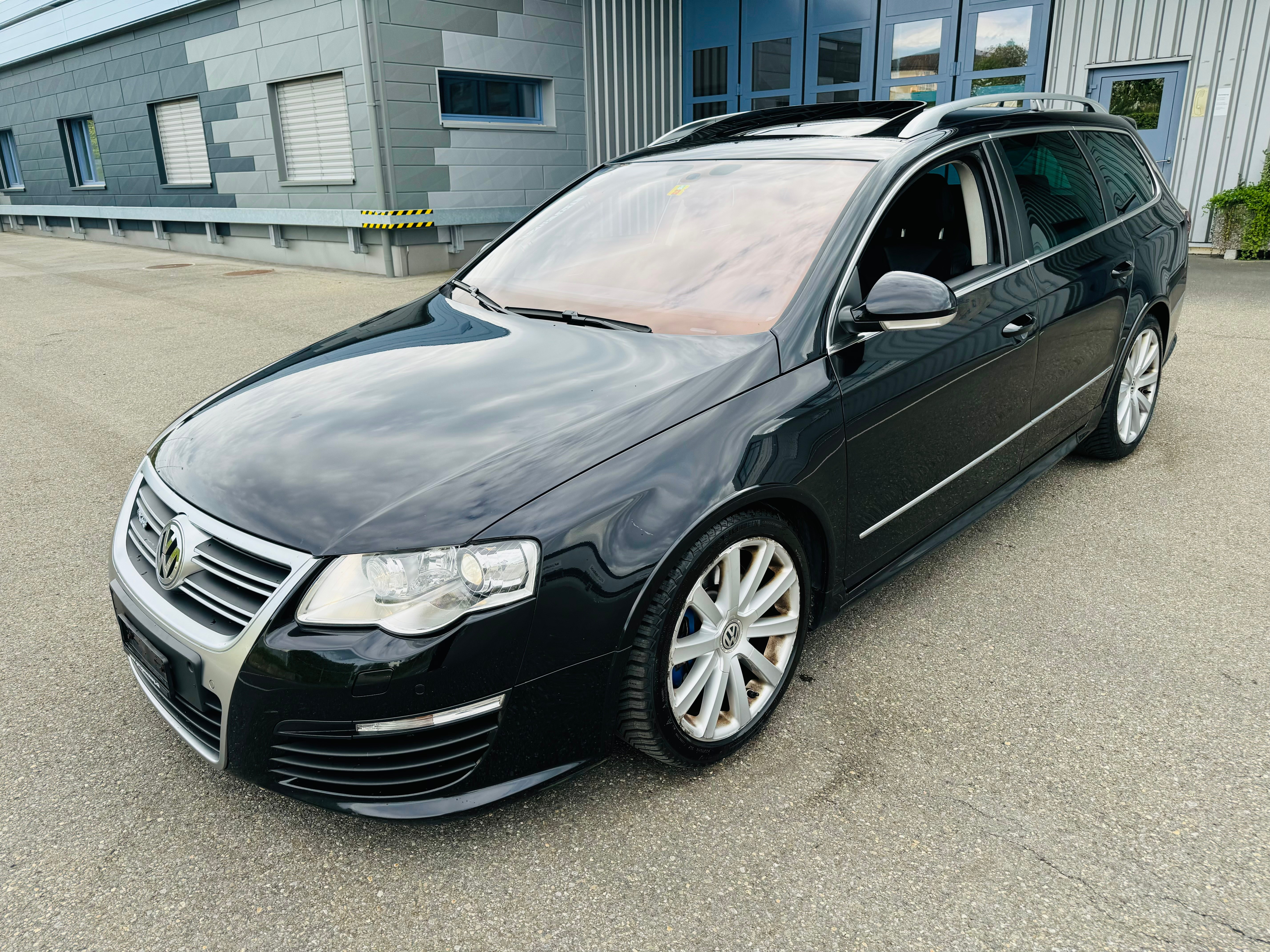 VW Passat Variant R36 4Motion