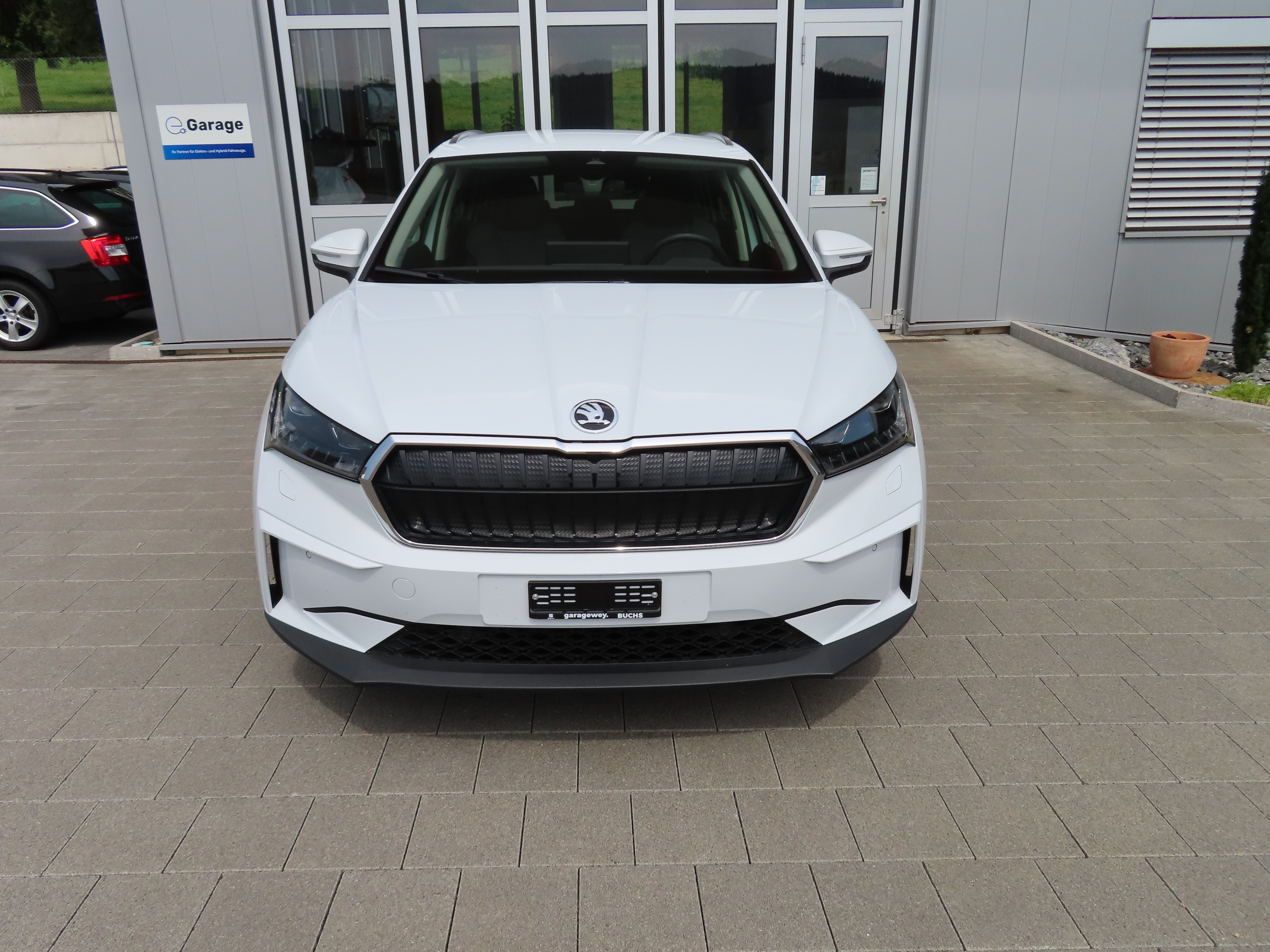 SKODA Enyaq iV 80x