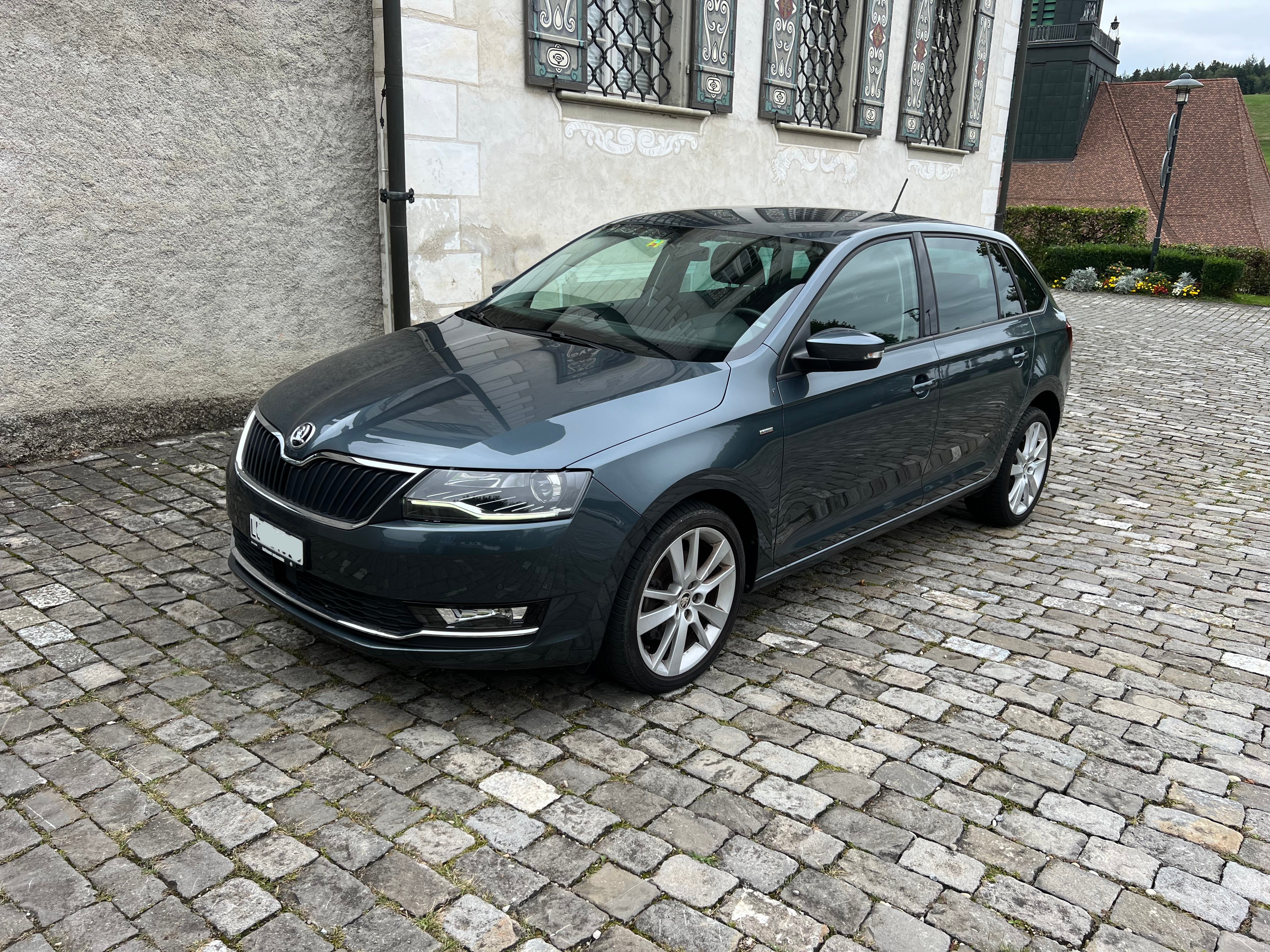 SKODA Rapid Spaceback 1.0 TSI Clever