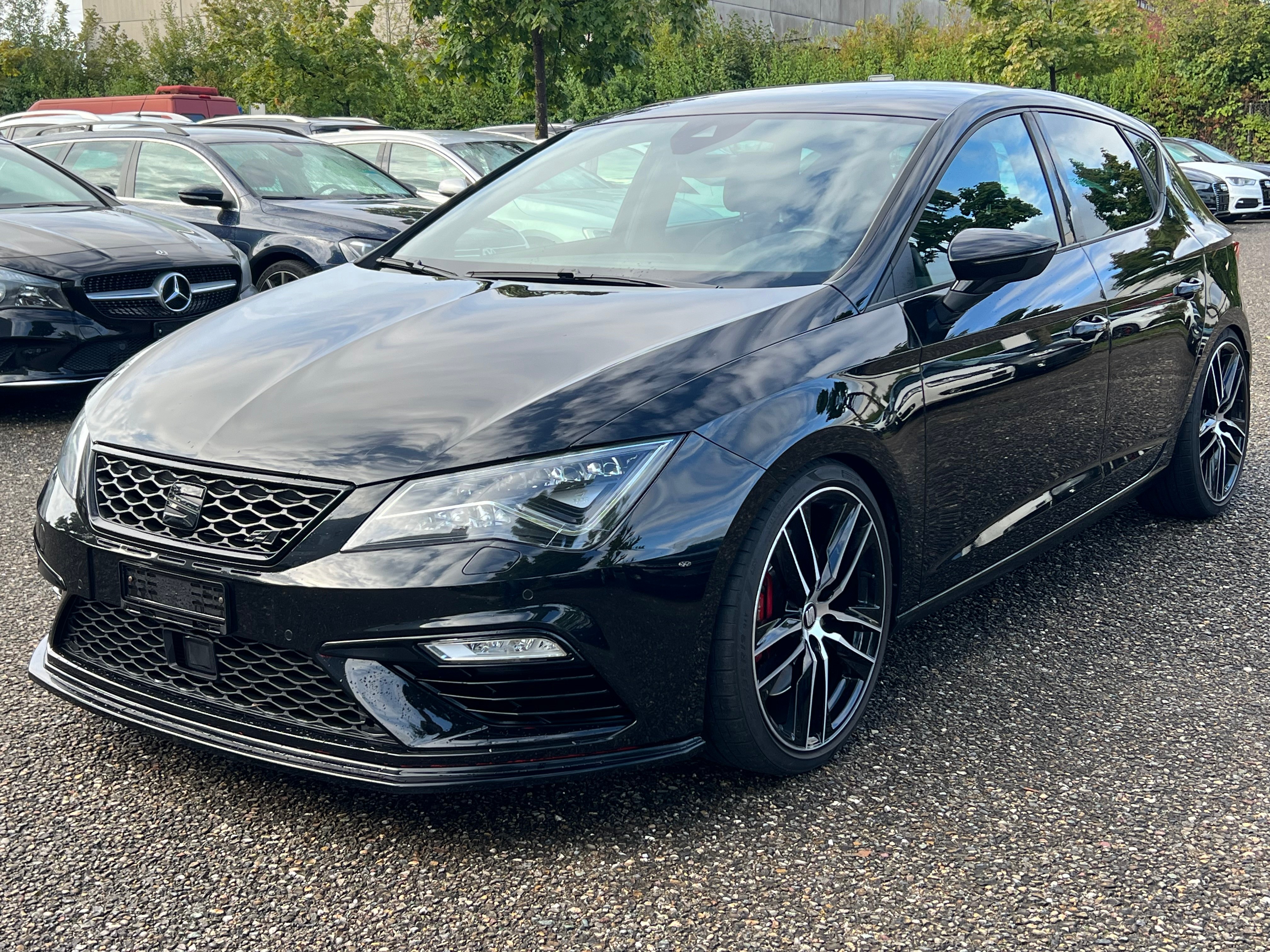 SEAT Leon 2.0 TSI Cupra 300 DSG