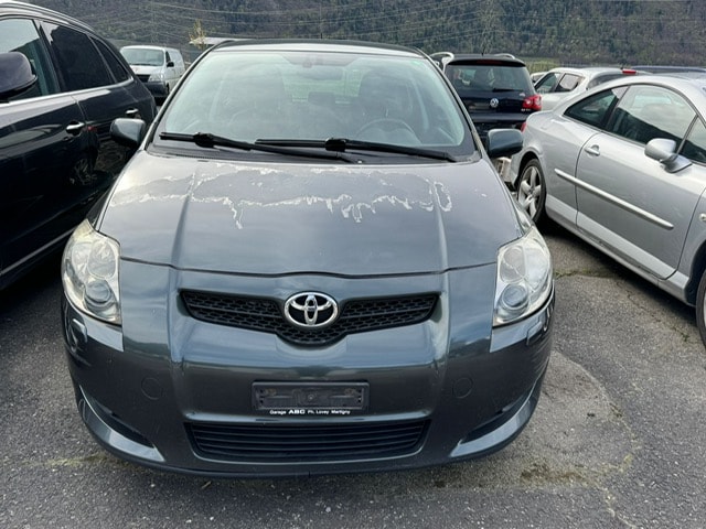 TOYOTA Auris 2.2 D-4D CleanPower Linea Sol Premium