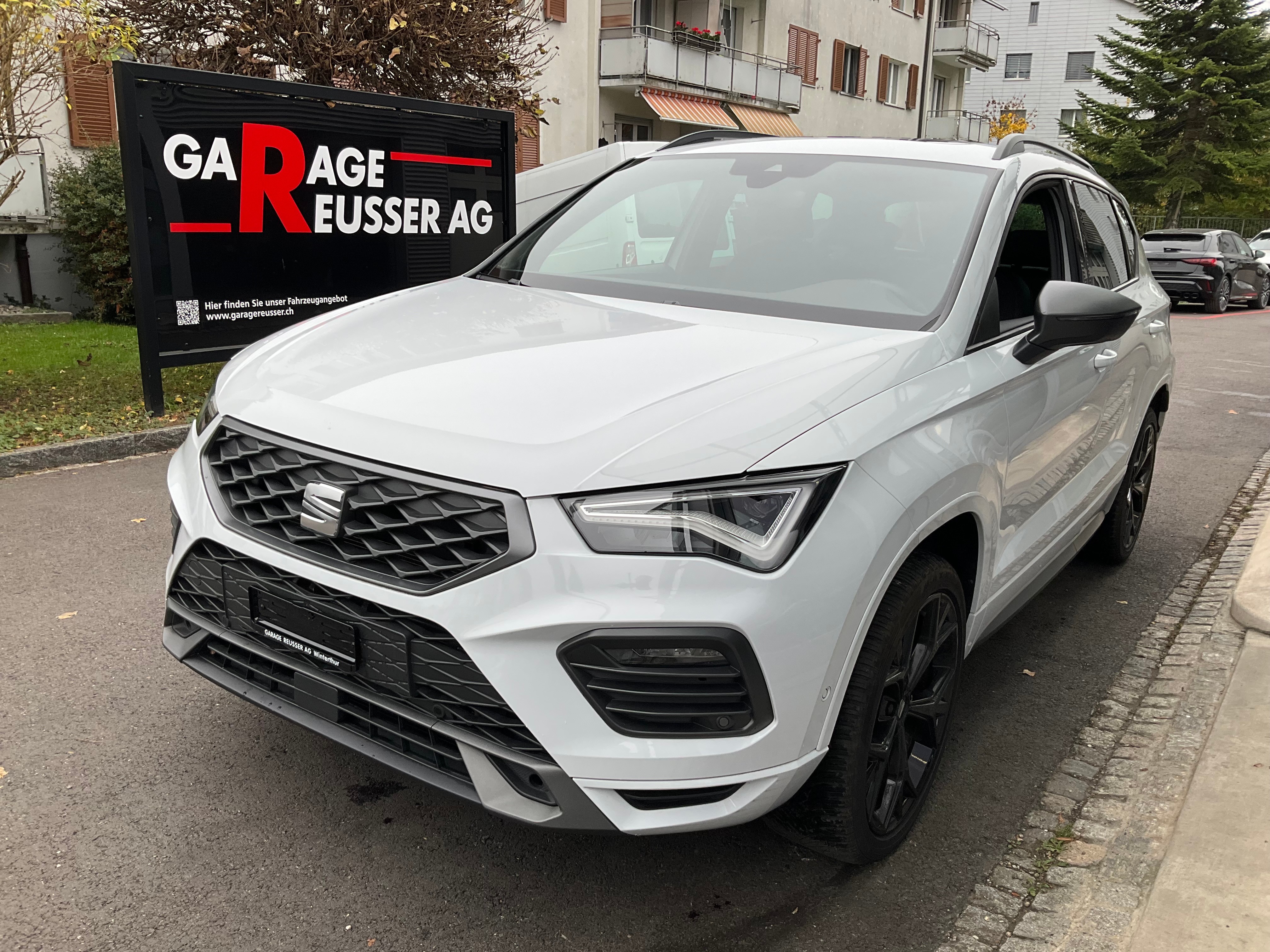 SEAT ATECA 2.0 TSI FR 4Drive DSG *** TOPAUSSTATTUNG ***