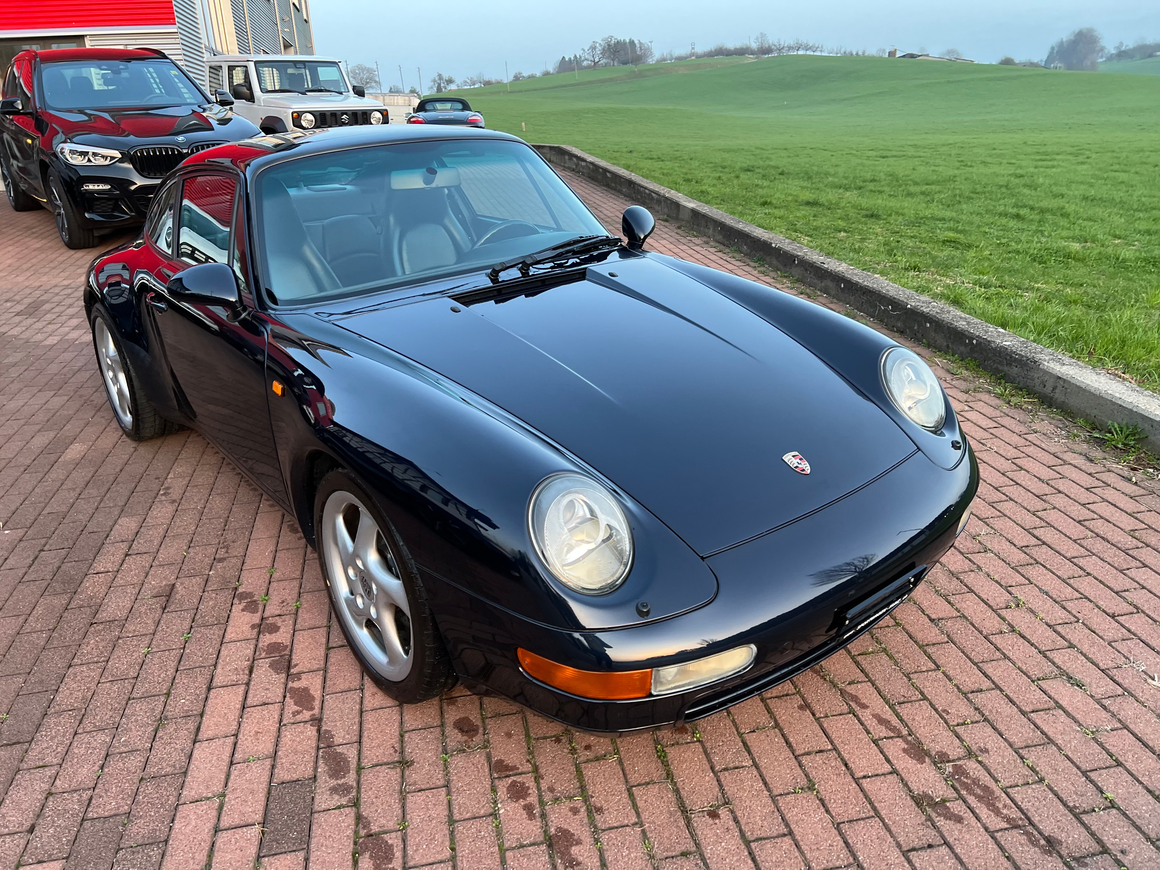 PORSCHE 911 Carrera