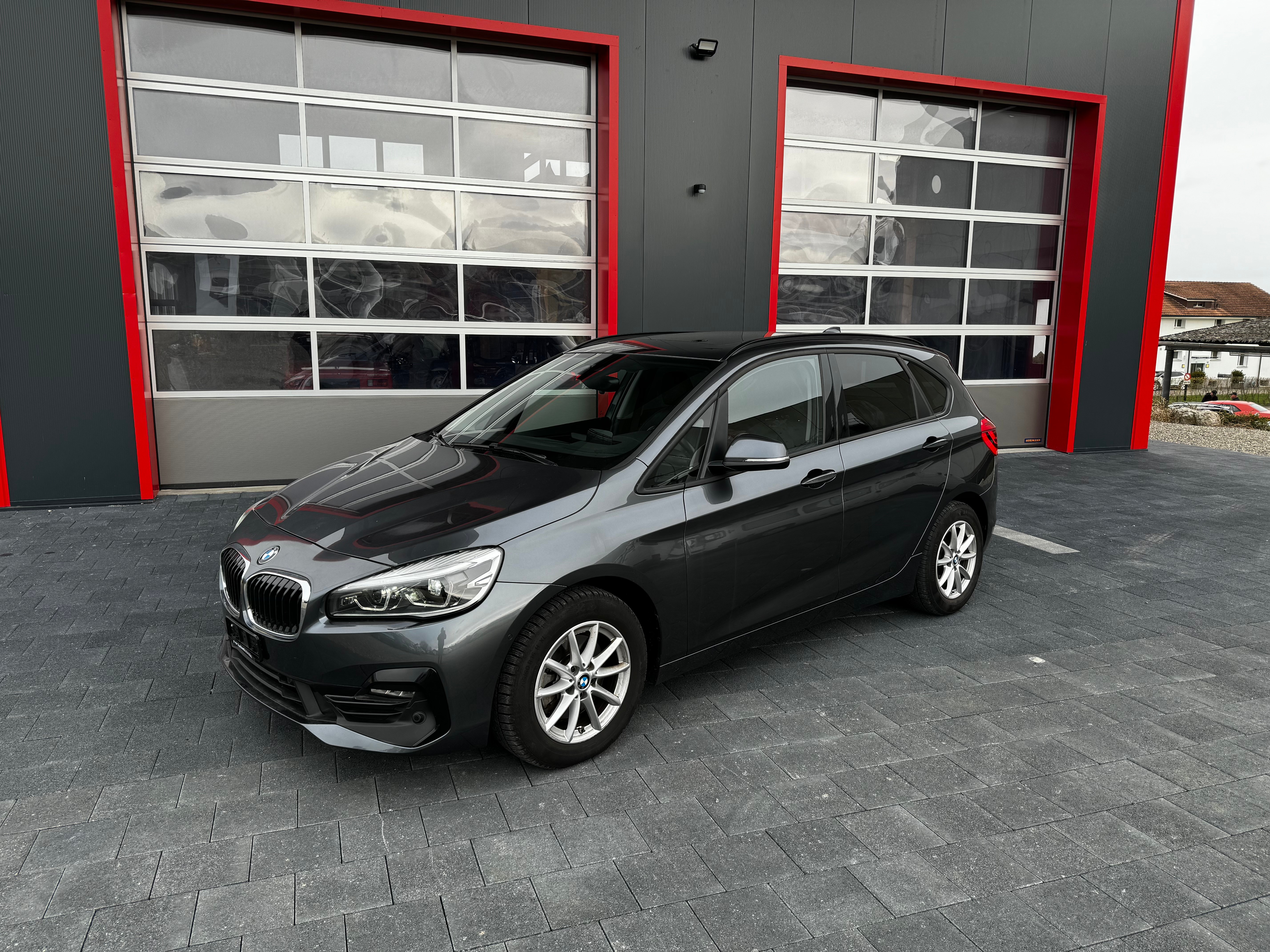 BMW 218d xDrive Active Tourer Steptronic Sport Line