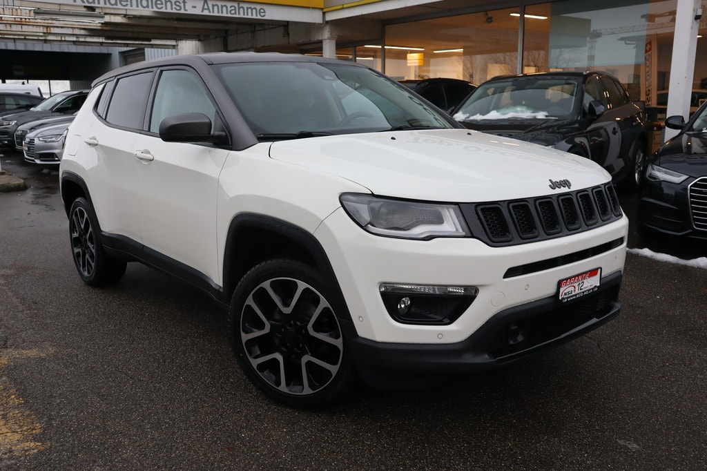 JEEP Compass 2.0CRD Limited AWD 9ATX ** Voll-Leder Ausstattung ** Navi mit RF-kamera ** Letze MFK 02.2023