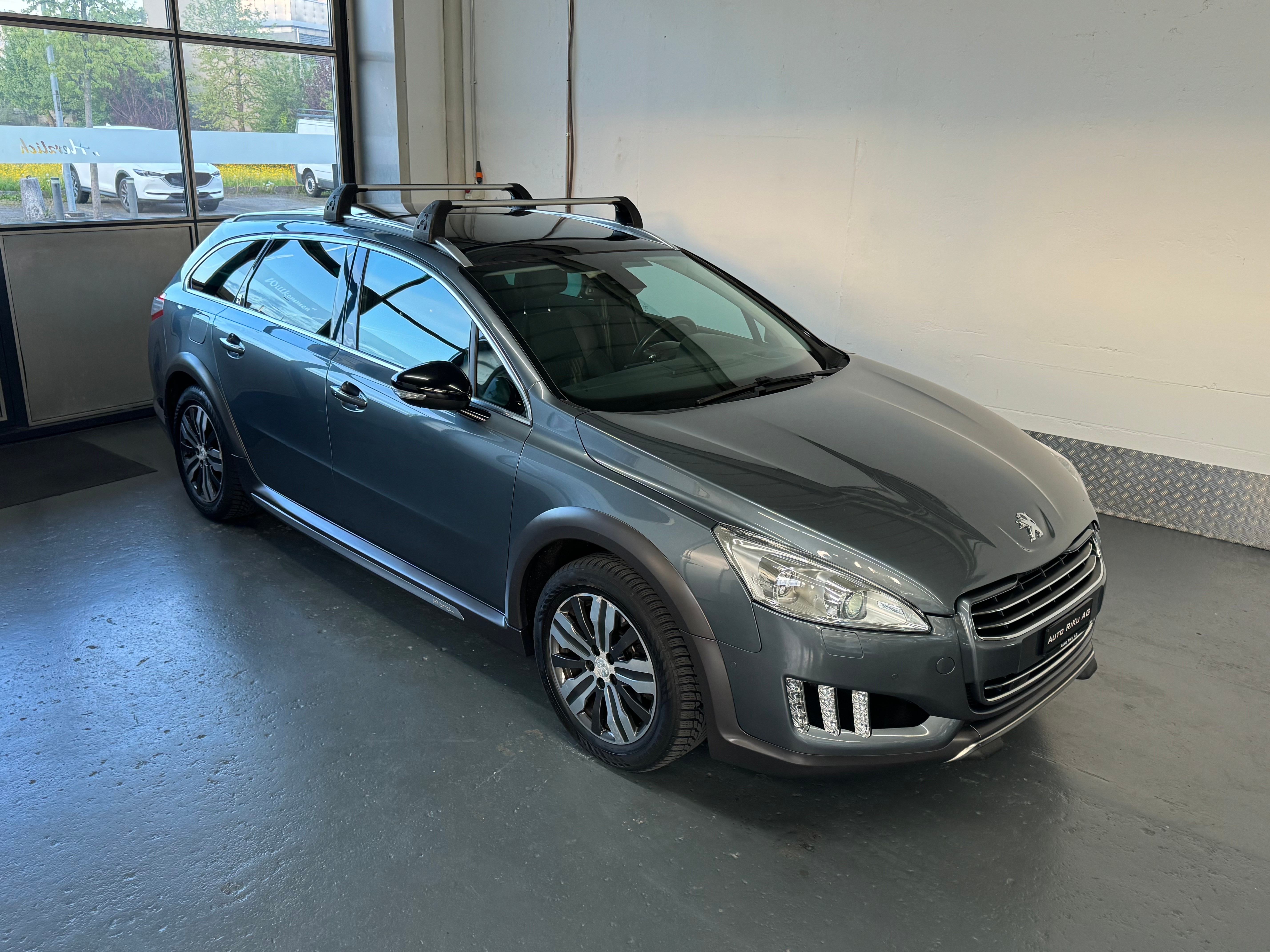 PEUGEOT 508 RXH 2.0 HDI Hybrid4 EGS6