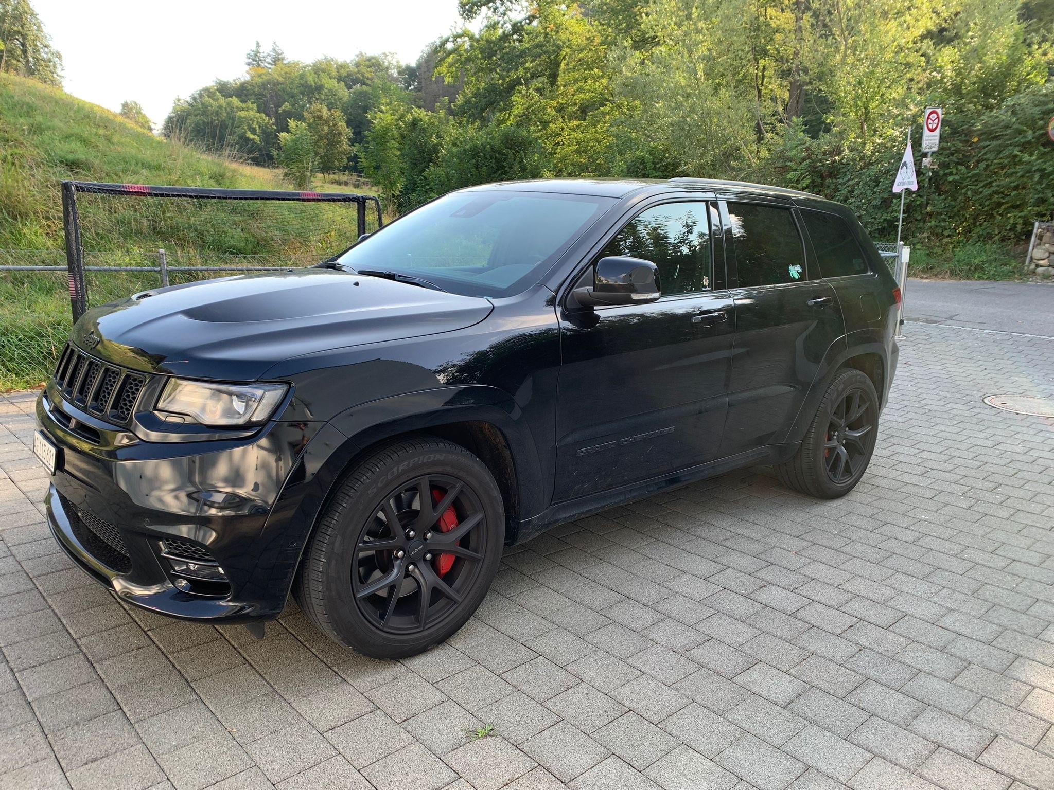 JEEP Grand Cherokee 6.4 V8 HEMI SRT8 Automatic