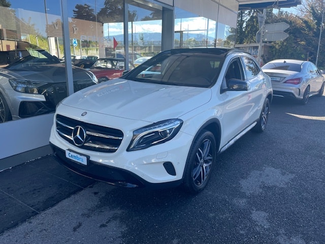 MERCEDES-BENZ GLA 250 Urban 4Matic 7G-DCT