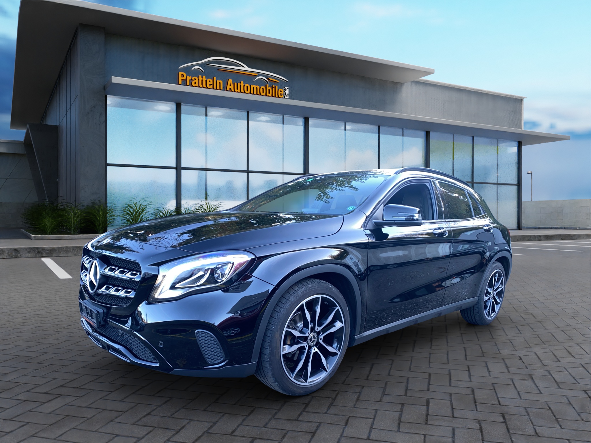 MERCEDES-BENZ GLA 200 Night Star 7G-DCT