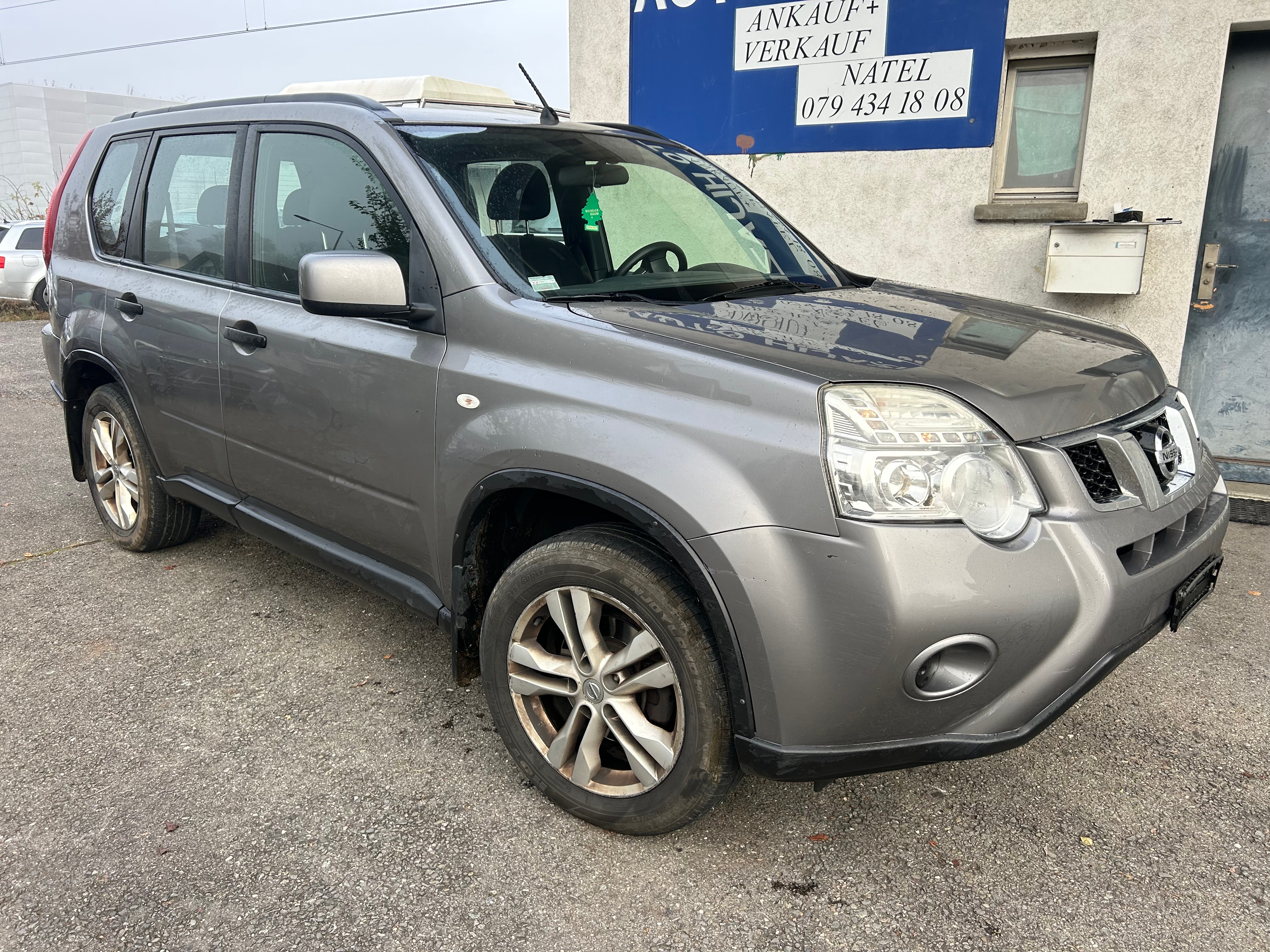 NISSAN X-Trail 2.0 dCi 16V LE