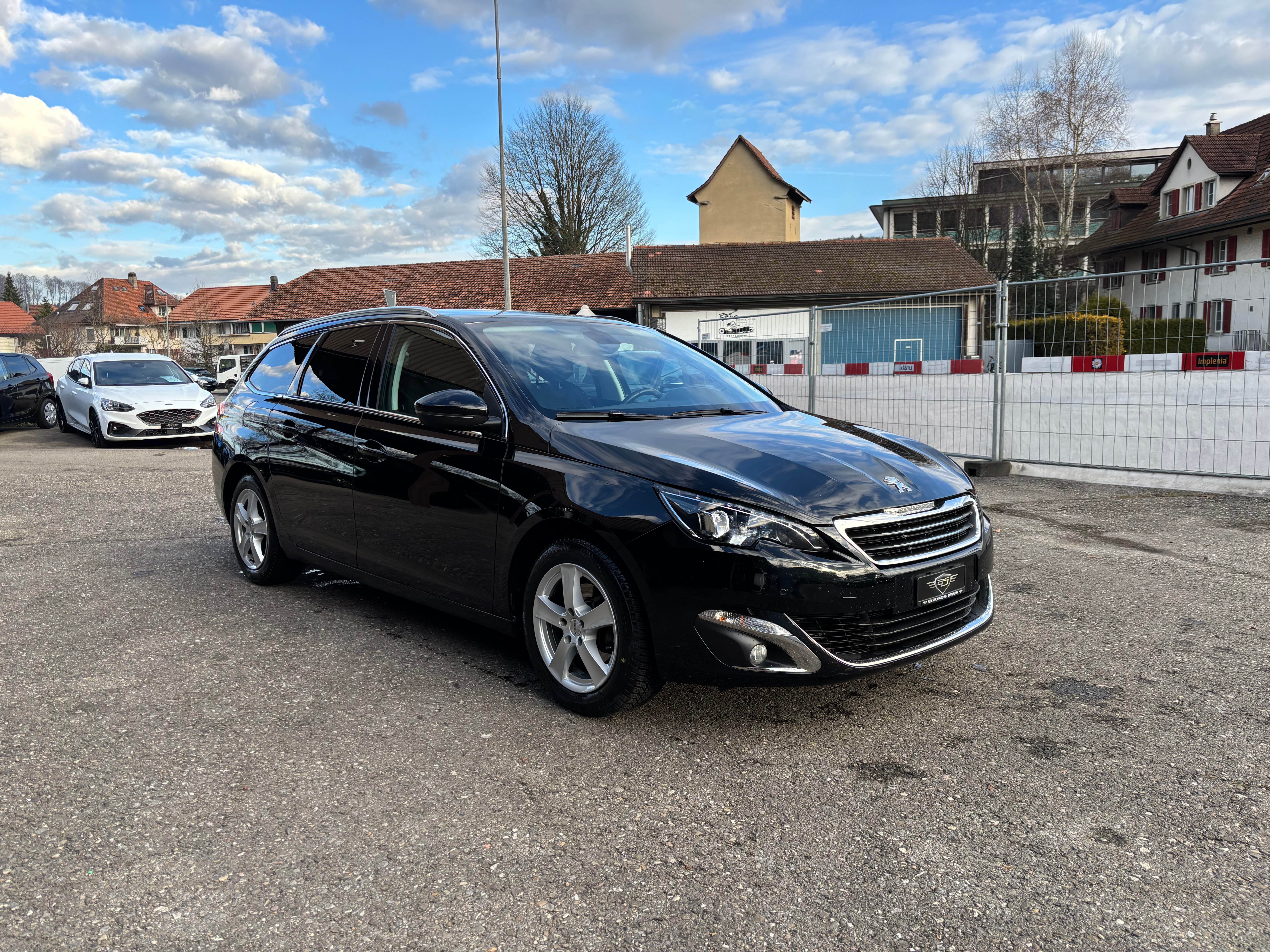 PEUGEOT 308 SW 1.2 THP Allure Automatic