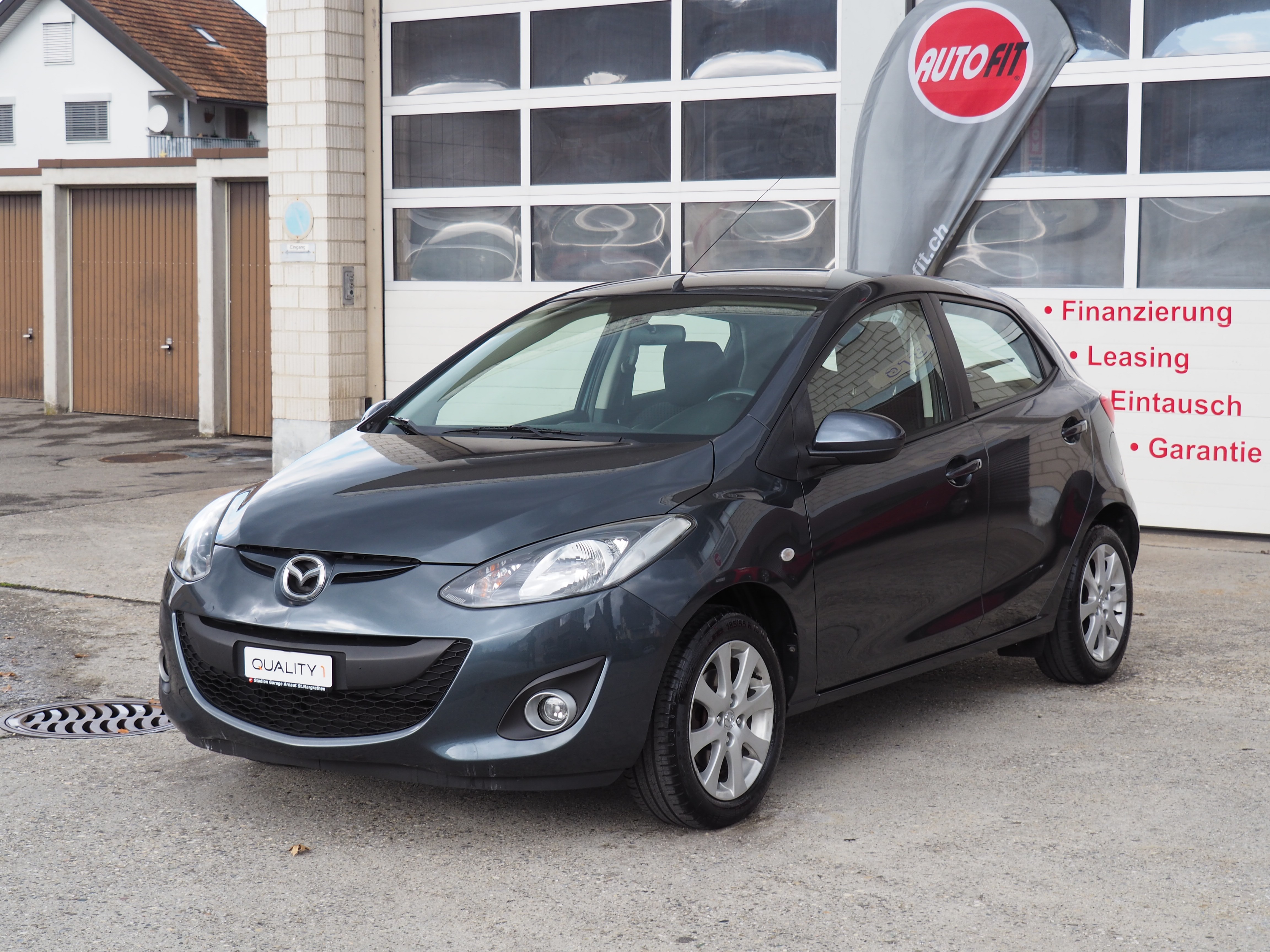 MAZDA 2 1.3i 16V Confort