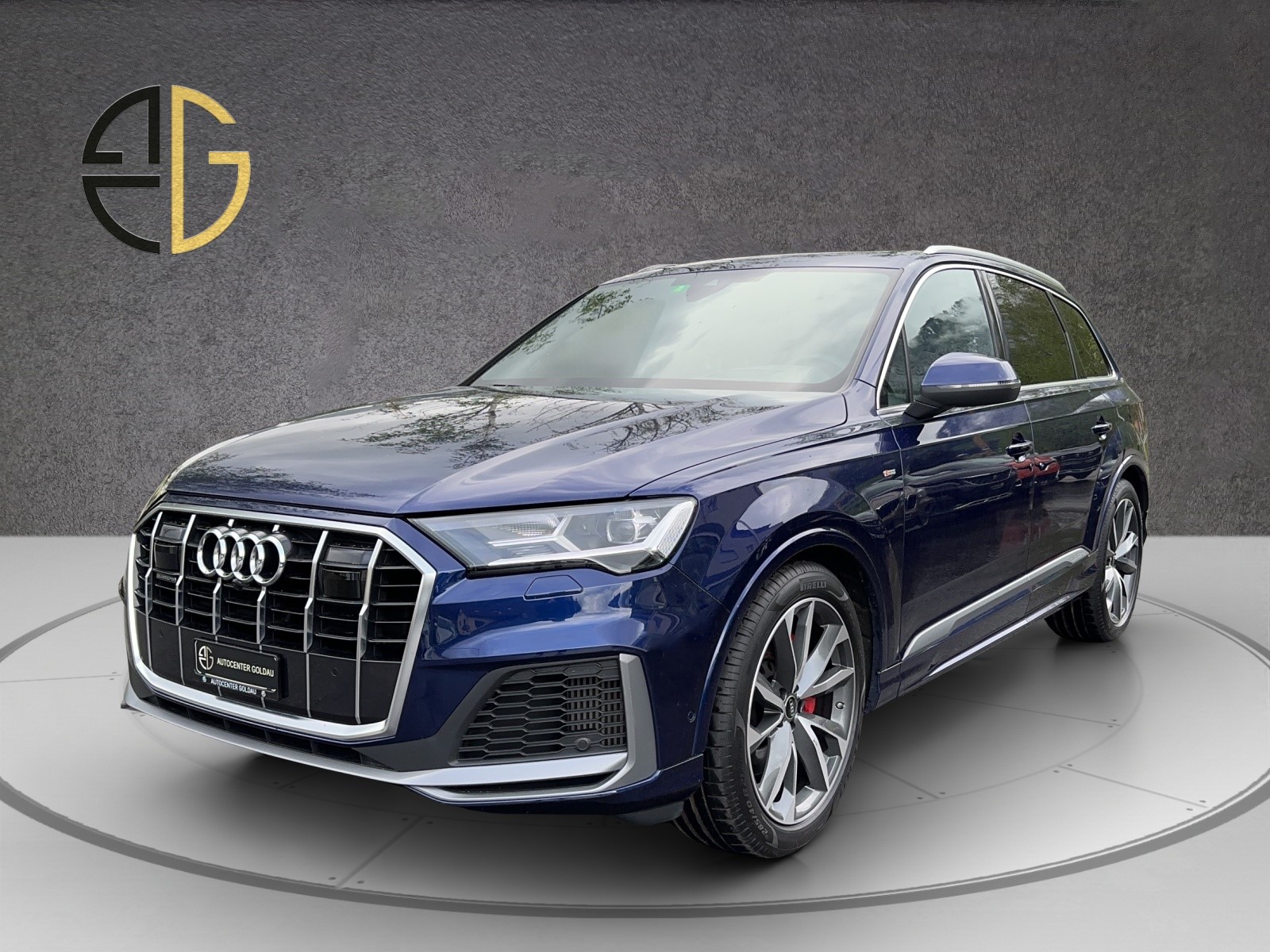 AUDI Q7 55 TFSI S Line quattro tiptronic