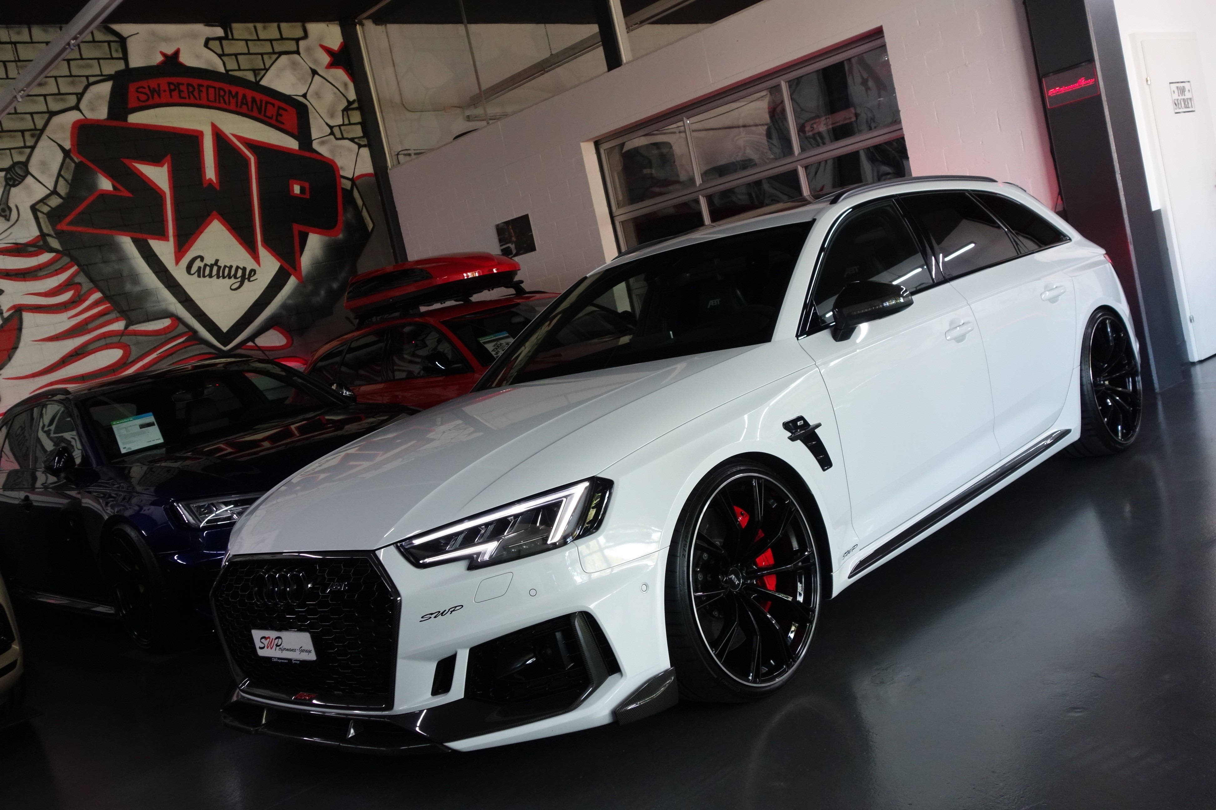 AUDI RS4+ ABT 530PS EDITION 1OF50 AVANT 2.9 TFSI QUATTRO TIPTRONIC