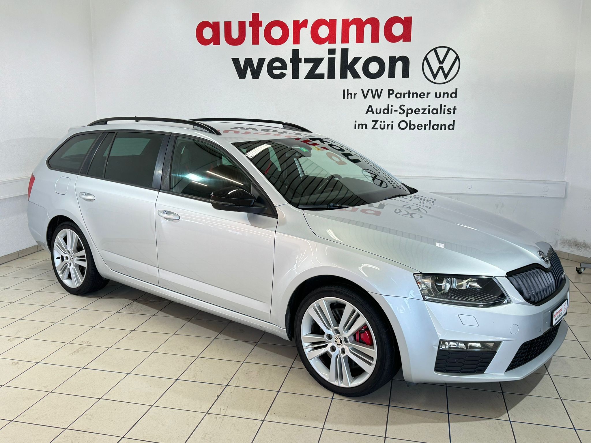 SKODA Octavia Combi 2.0 TSI RS