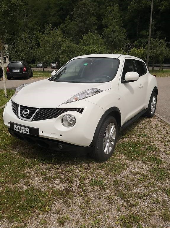 NISSAN JUKE