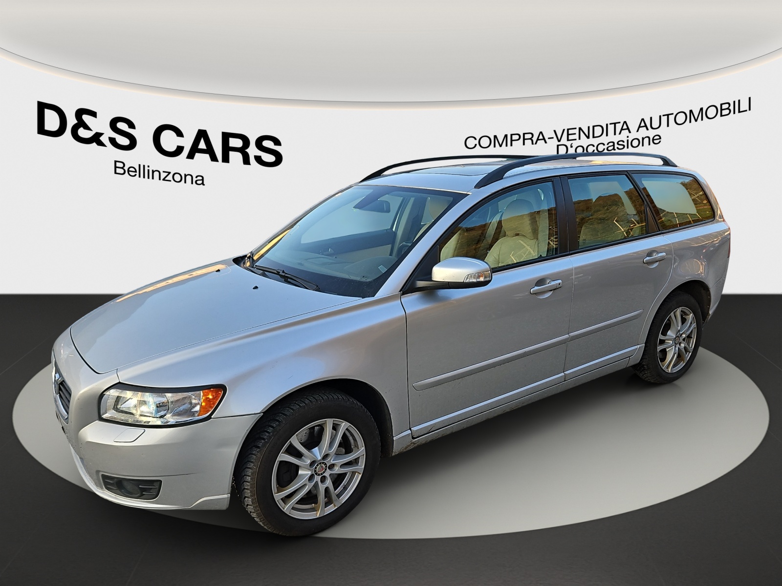 VOLVO V50 T5 AWD Kinetic