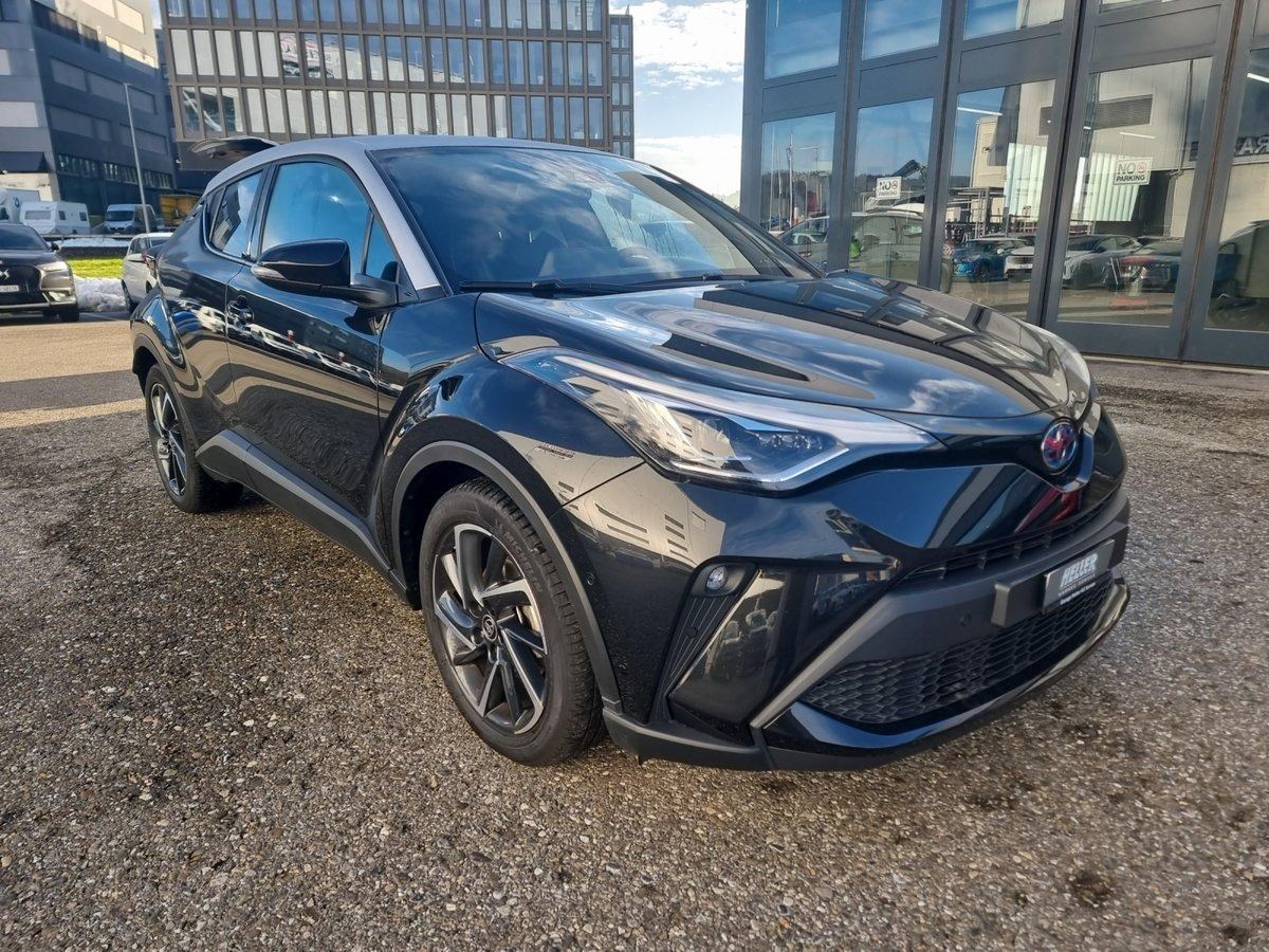 TOYOTA C-HR 2.0 VVTi HSD Move