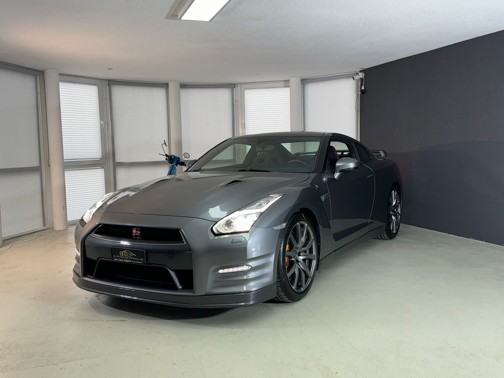 NISSAN GT-R 3.8 V6 Biturbo Black Edition