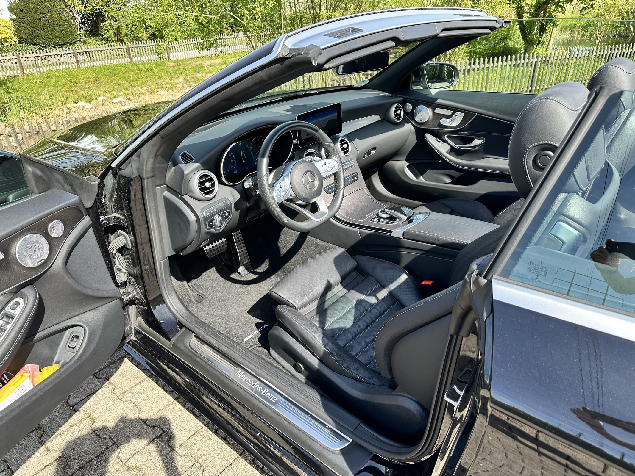 MERCEDES-BENZ C 200 AMG Line Cabriolet 4Matic 9G-Tronic