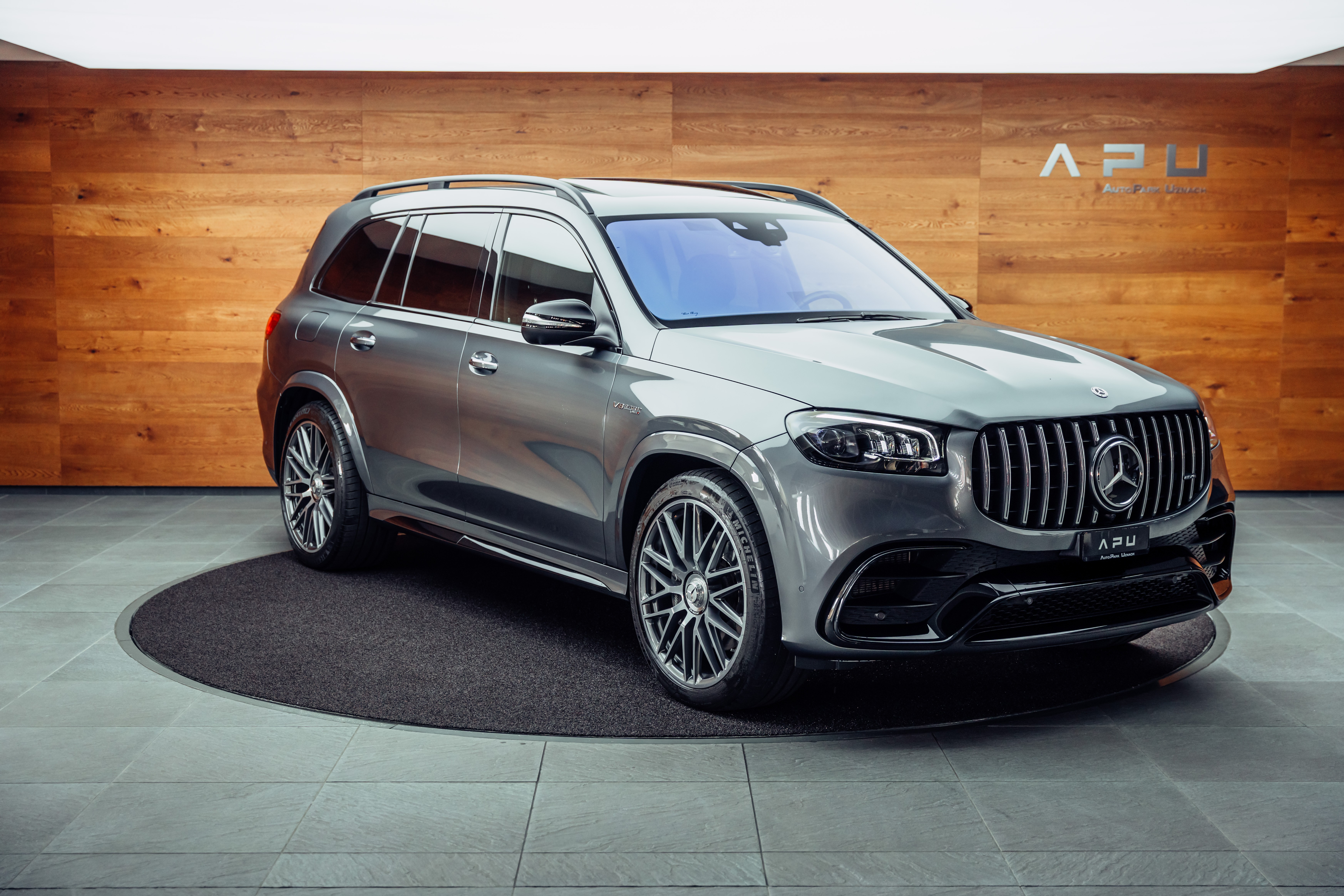 MERCEDES-BENZ AMG GLS 63 4Matic+ TCT 9G