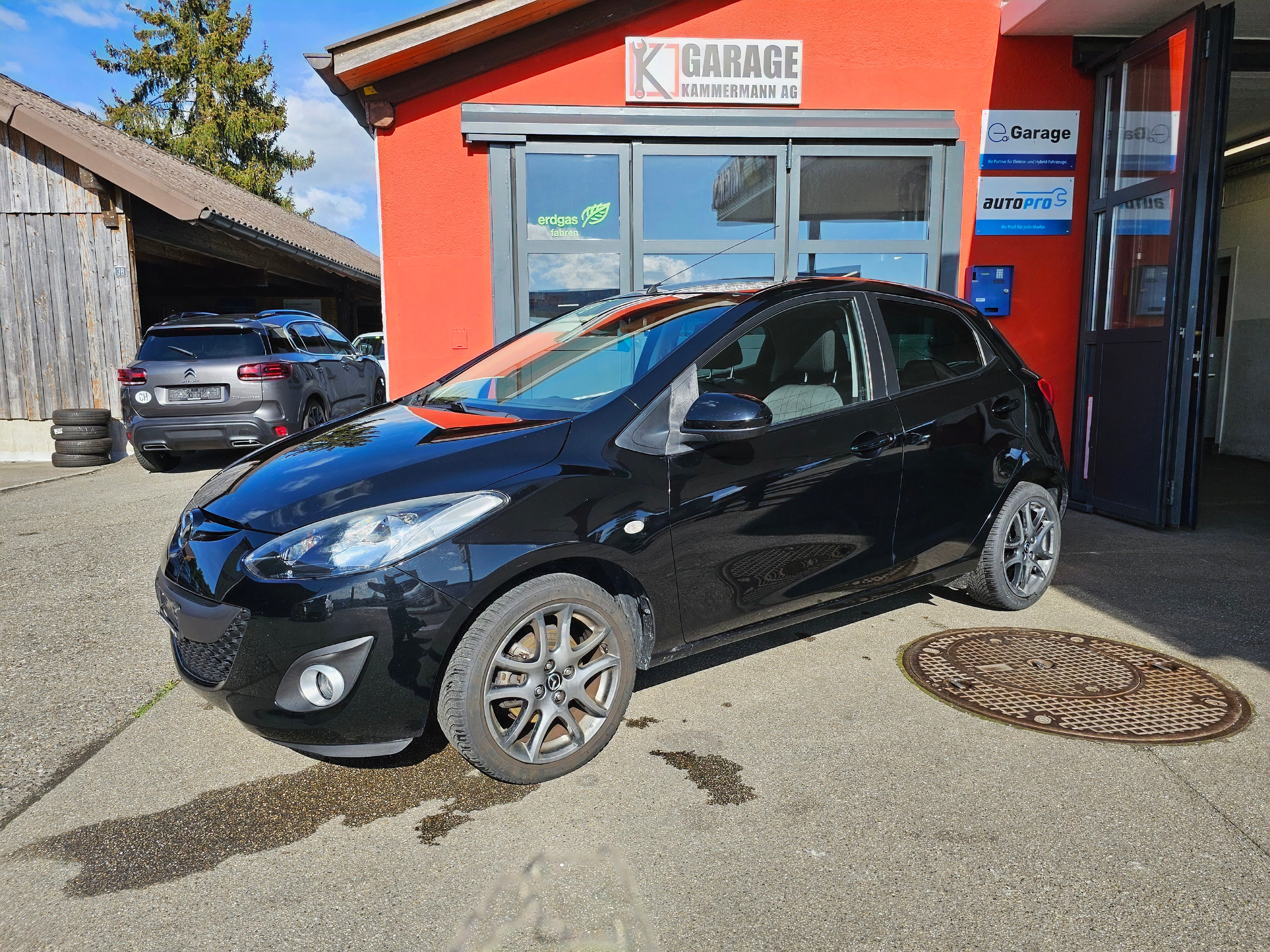 MAZDA 2 1.3i 16V Exclusive