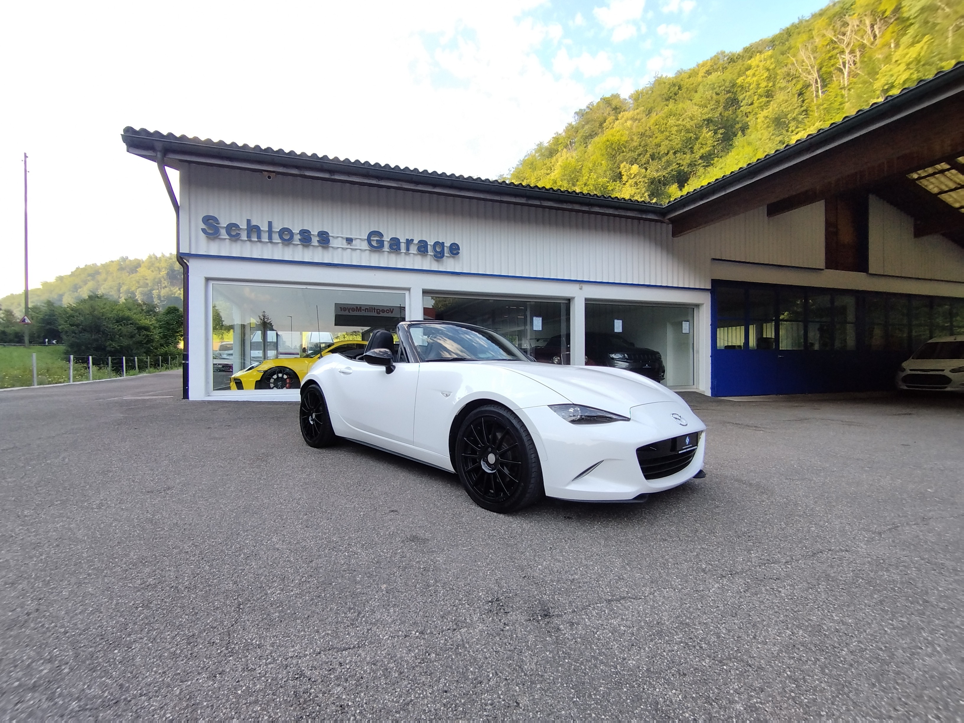 MAZDA MX-5 SKYACTIV-G 160 Revolution