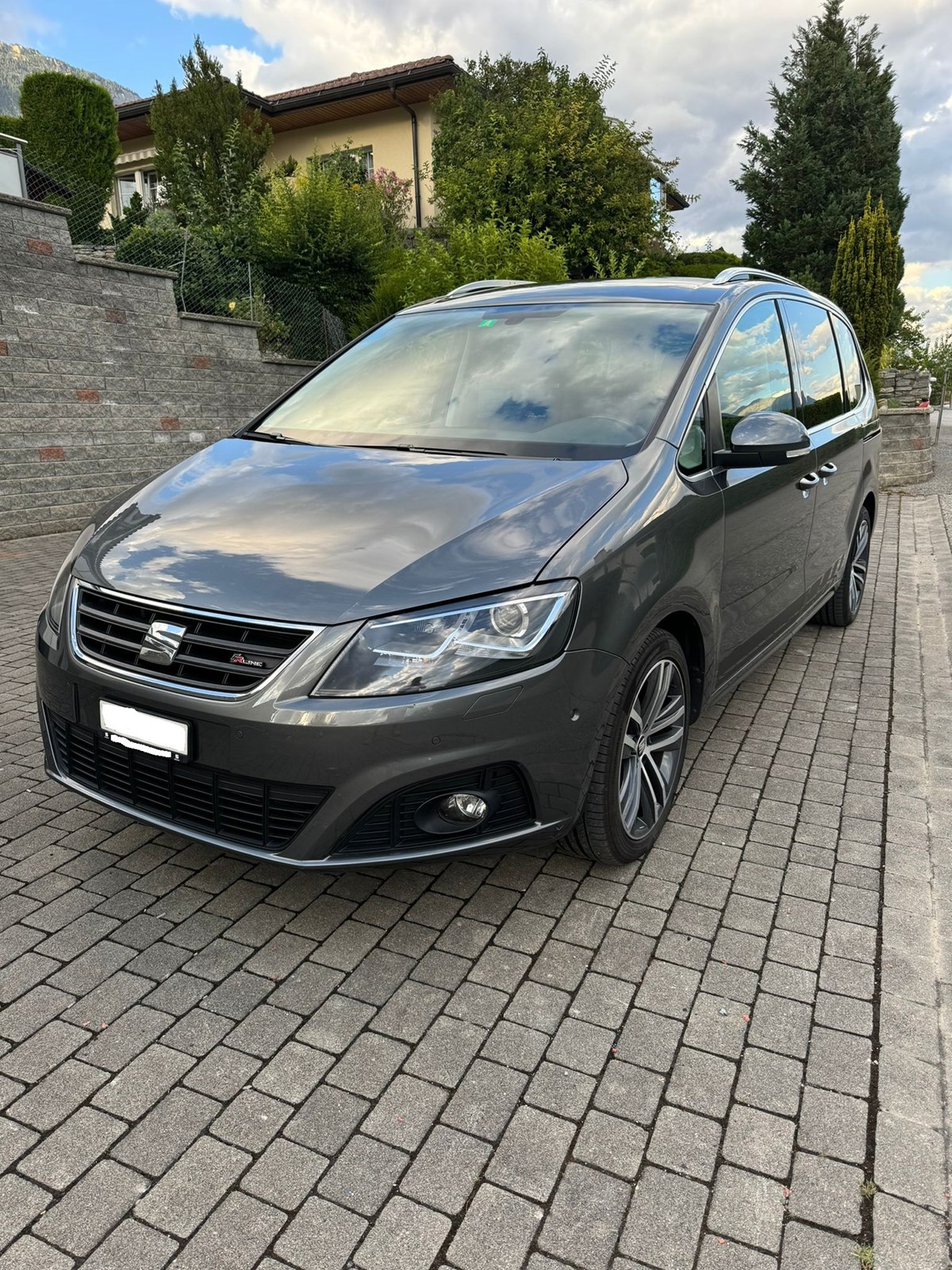 SEAT Alhambra 1.4 TSI FR Line DSG