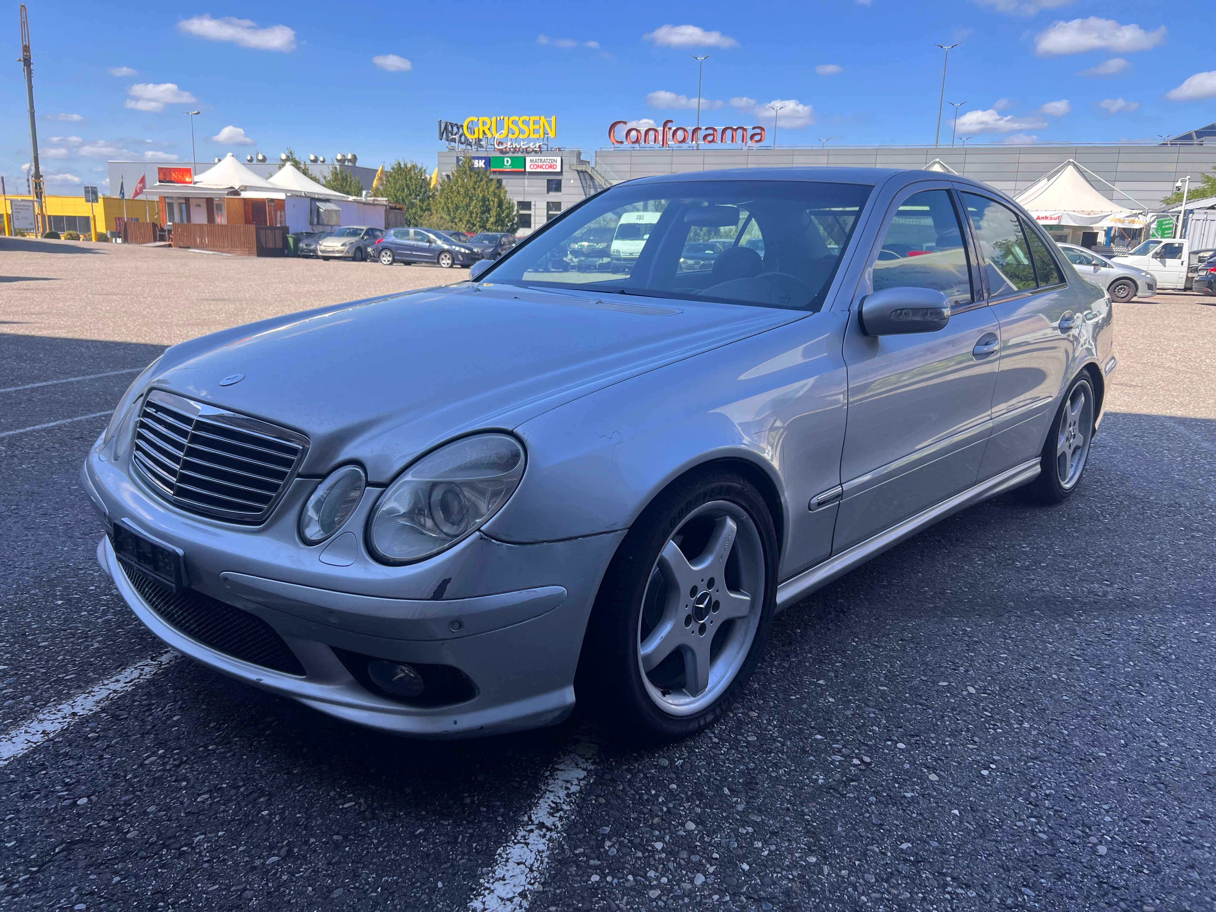 MERCEDES-BENZ E 200 Kompressor Avantgarde