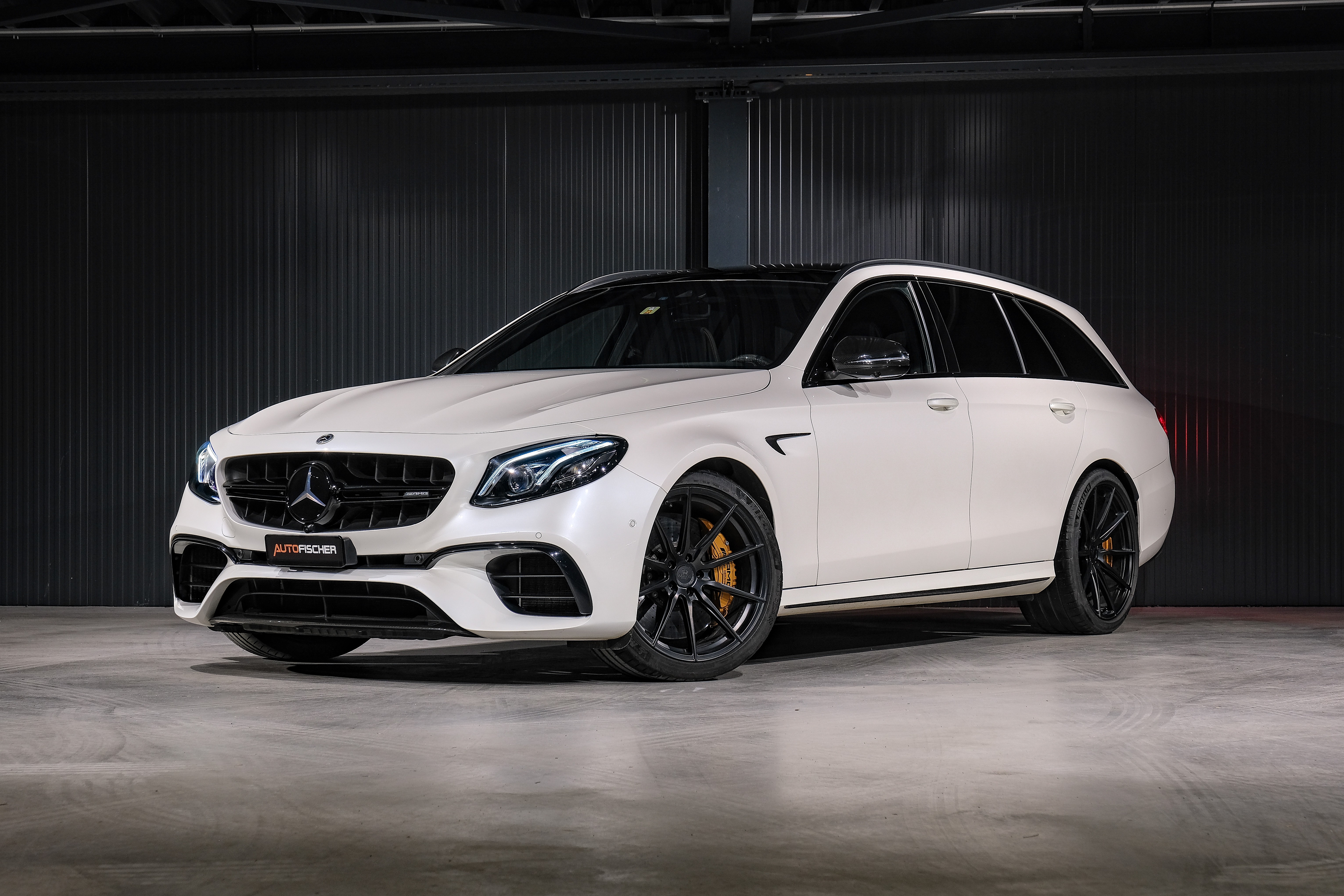 MERCEDES-BENZ E 63 AMG S 4 Matic 9G-Tronic