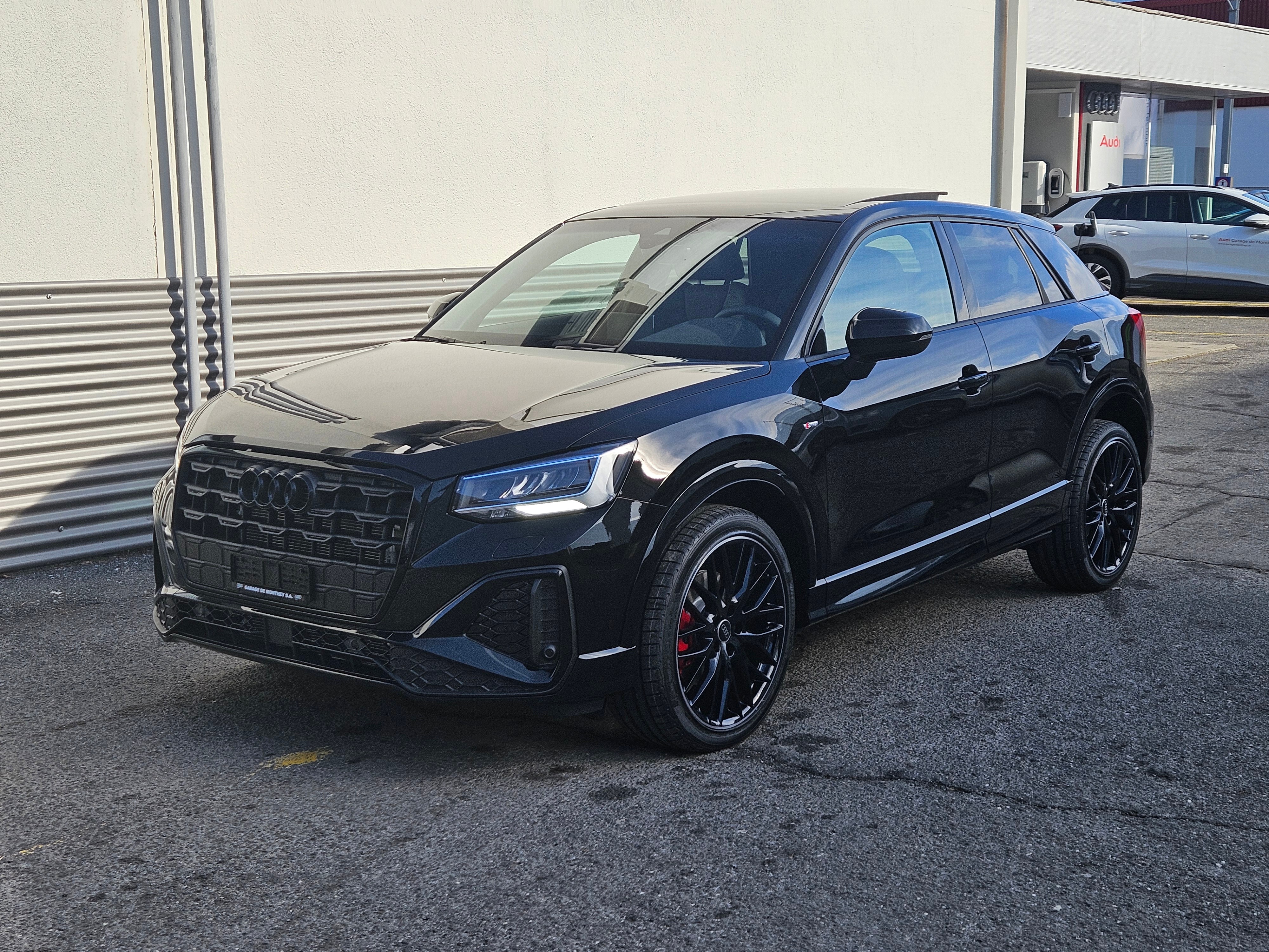 AUDI Q2 35 TFSI S line S-tronic