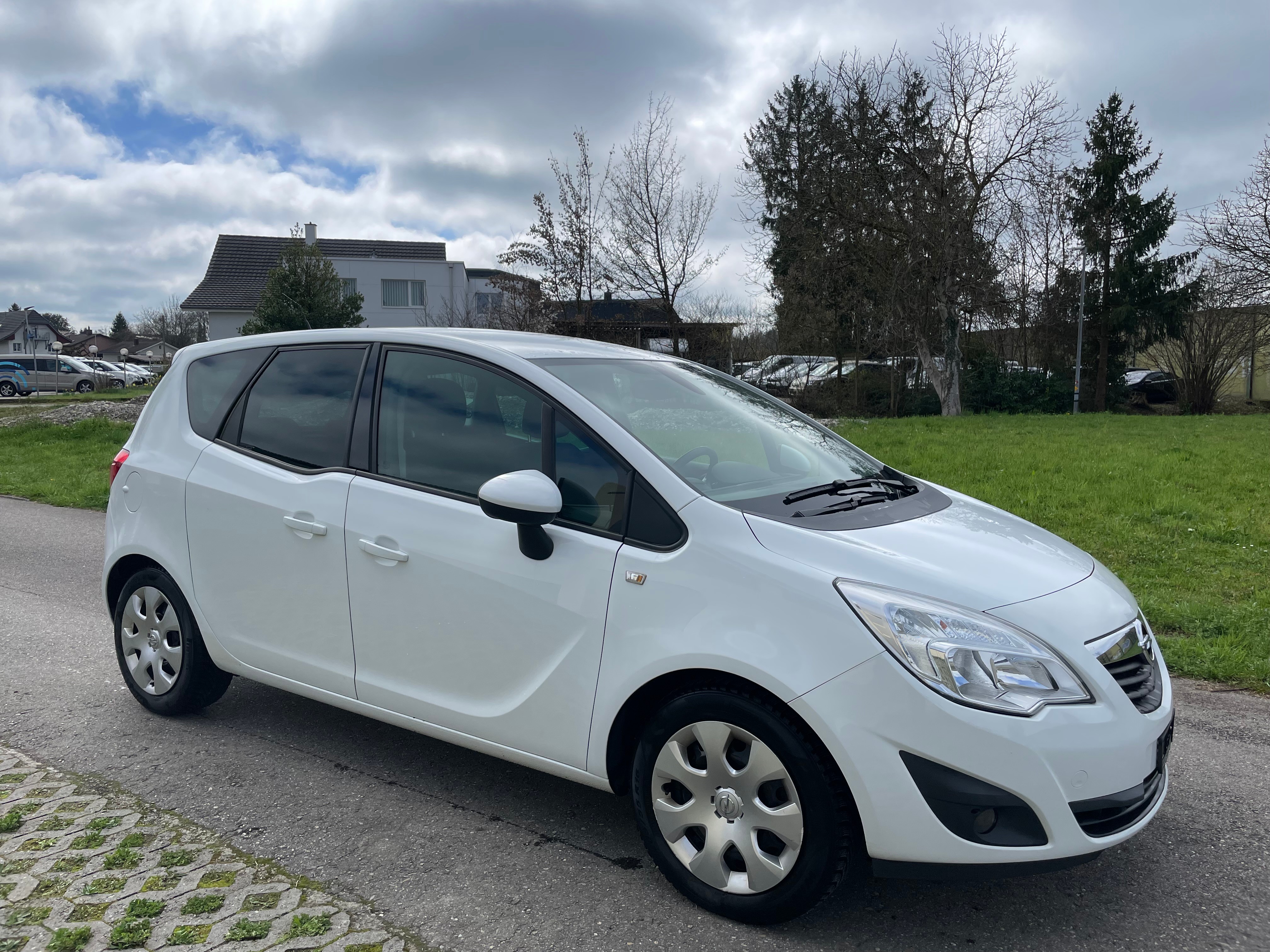 OPEL Meriva 1.4 Turbo Enjoy