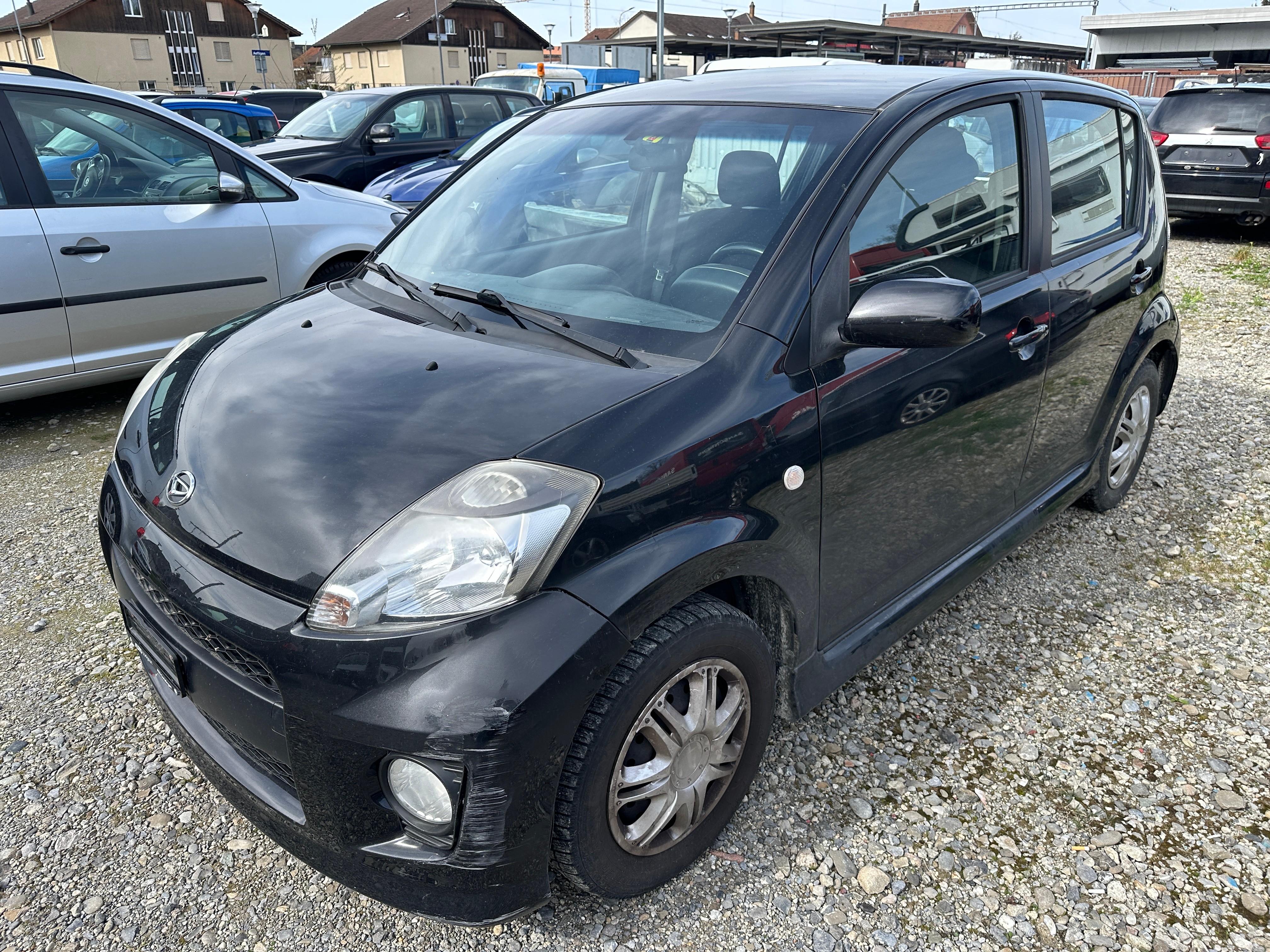 DAIHATSU Sirion 1.3 eco-4WD 4seasons Automatic