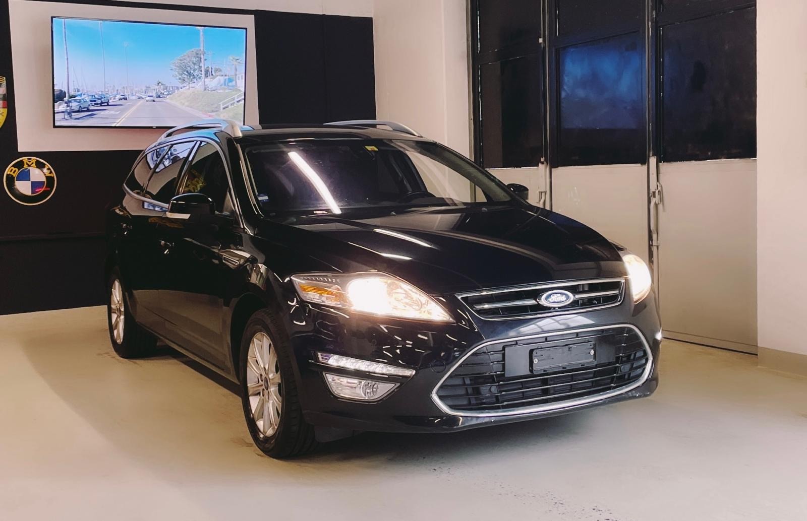 FORD Mondeo 2.0 EcoBoost SCTi Titanium PowerShift