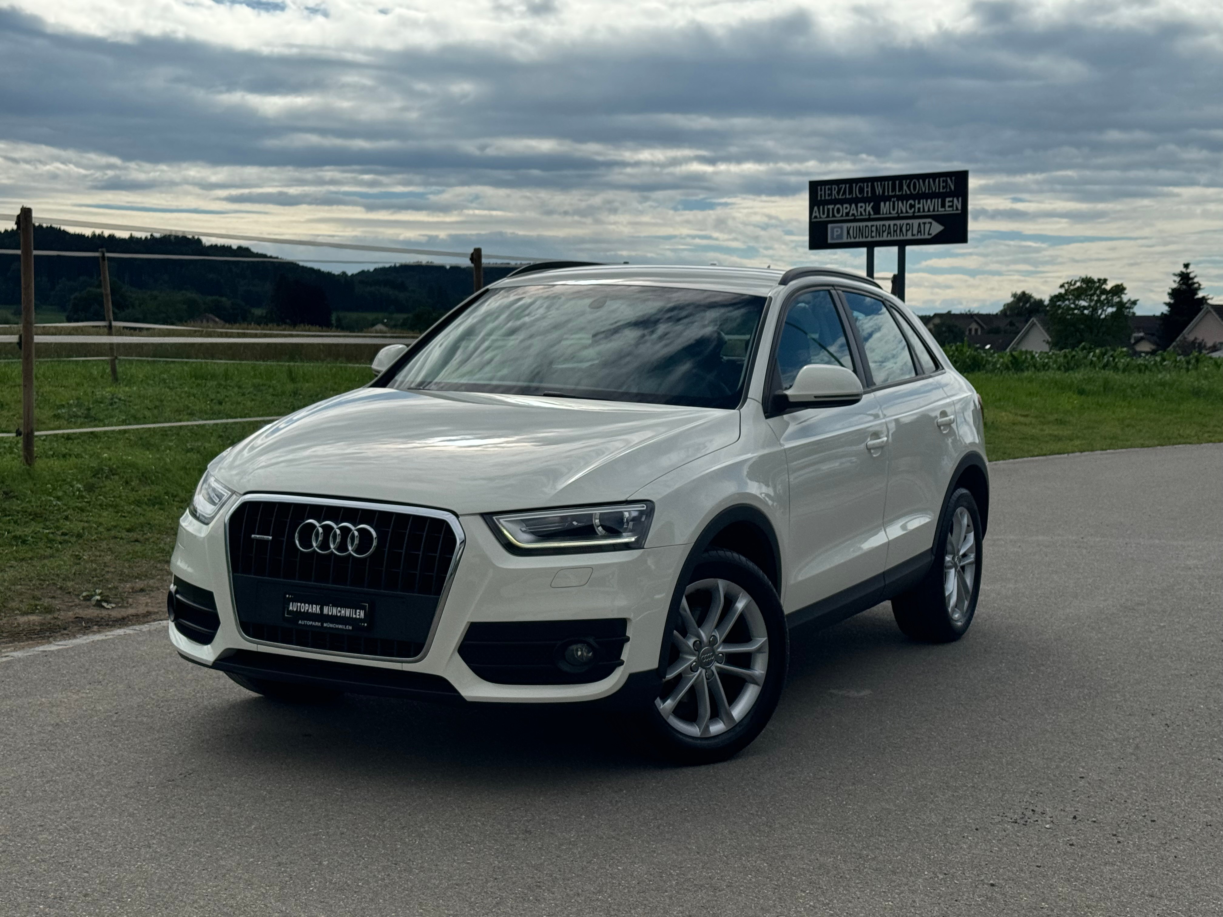 AUDI Q3 2.0 TDI quattro S-tronic