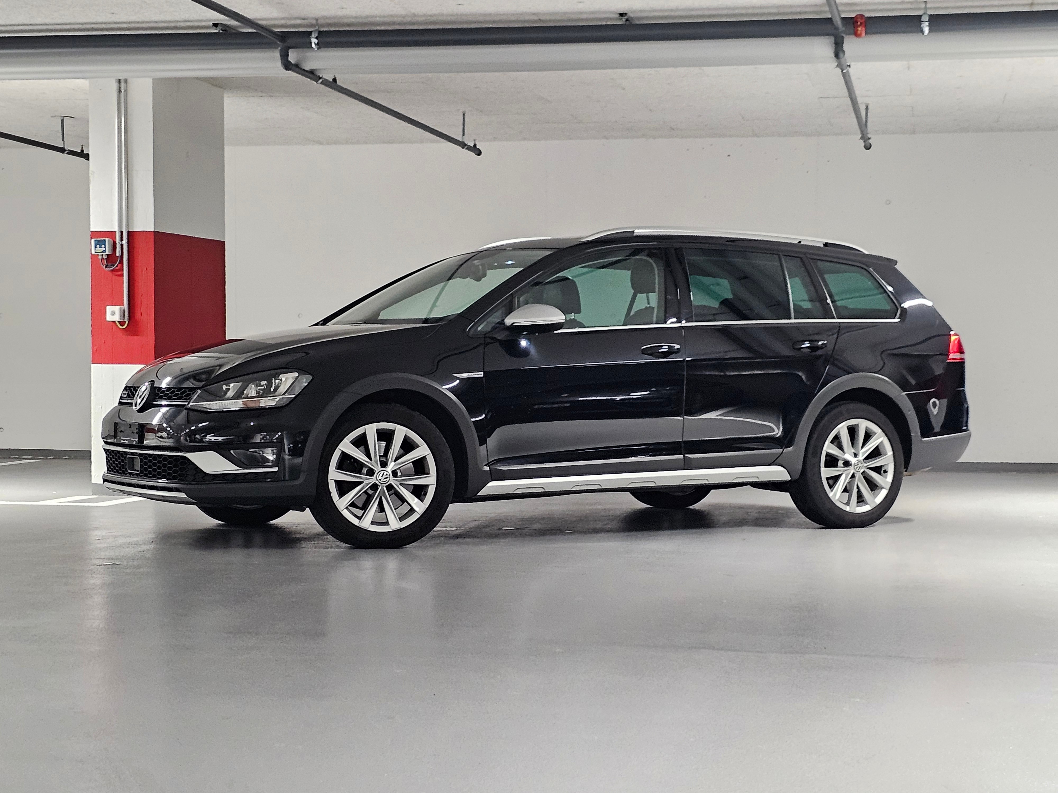 VW Golf 2.0 TDI Alltrack 4Motion